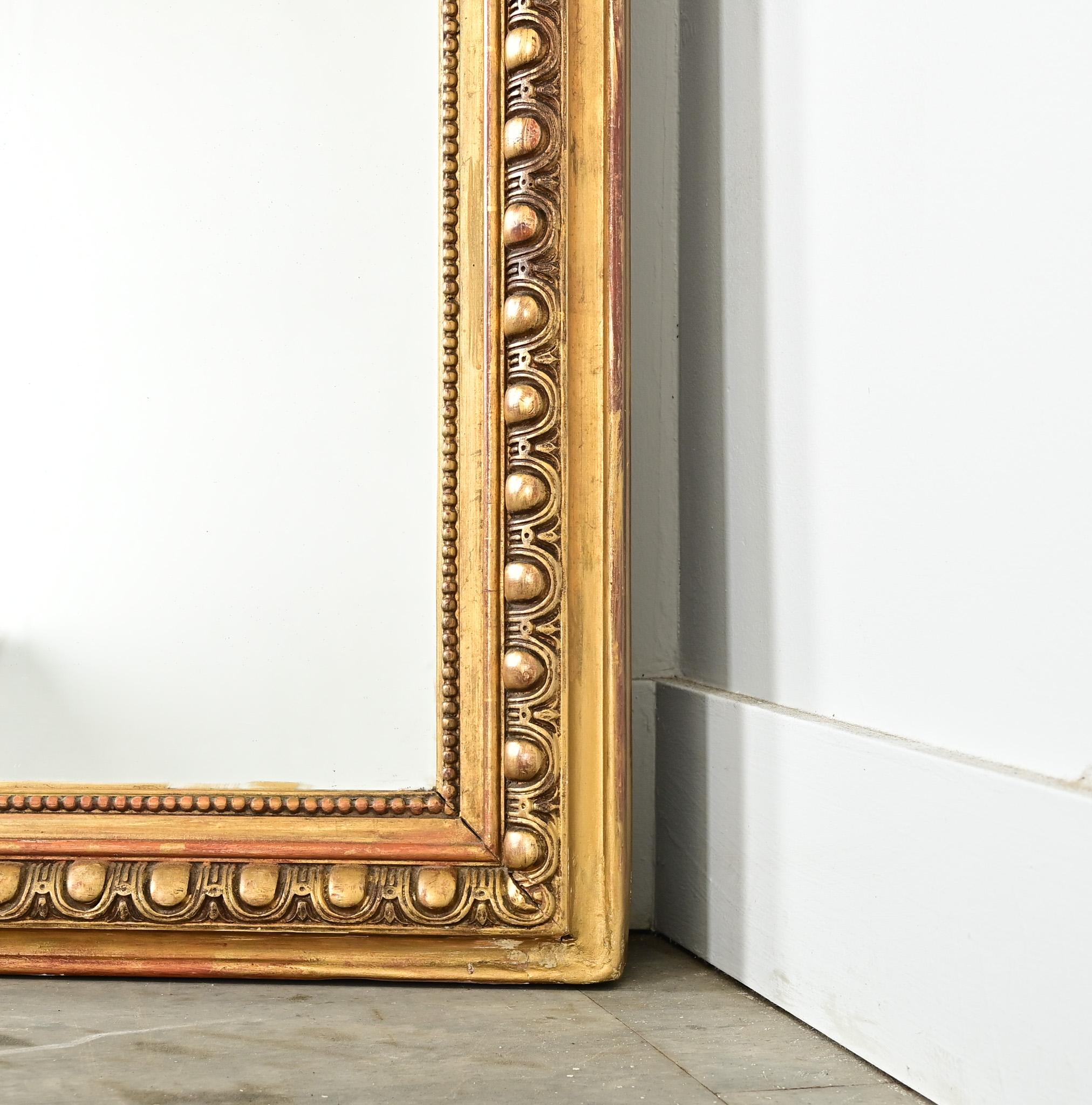Gold French 19th Century Symmetrical Egg & Dart Gilt Mirror For Sale