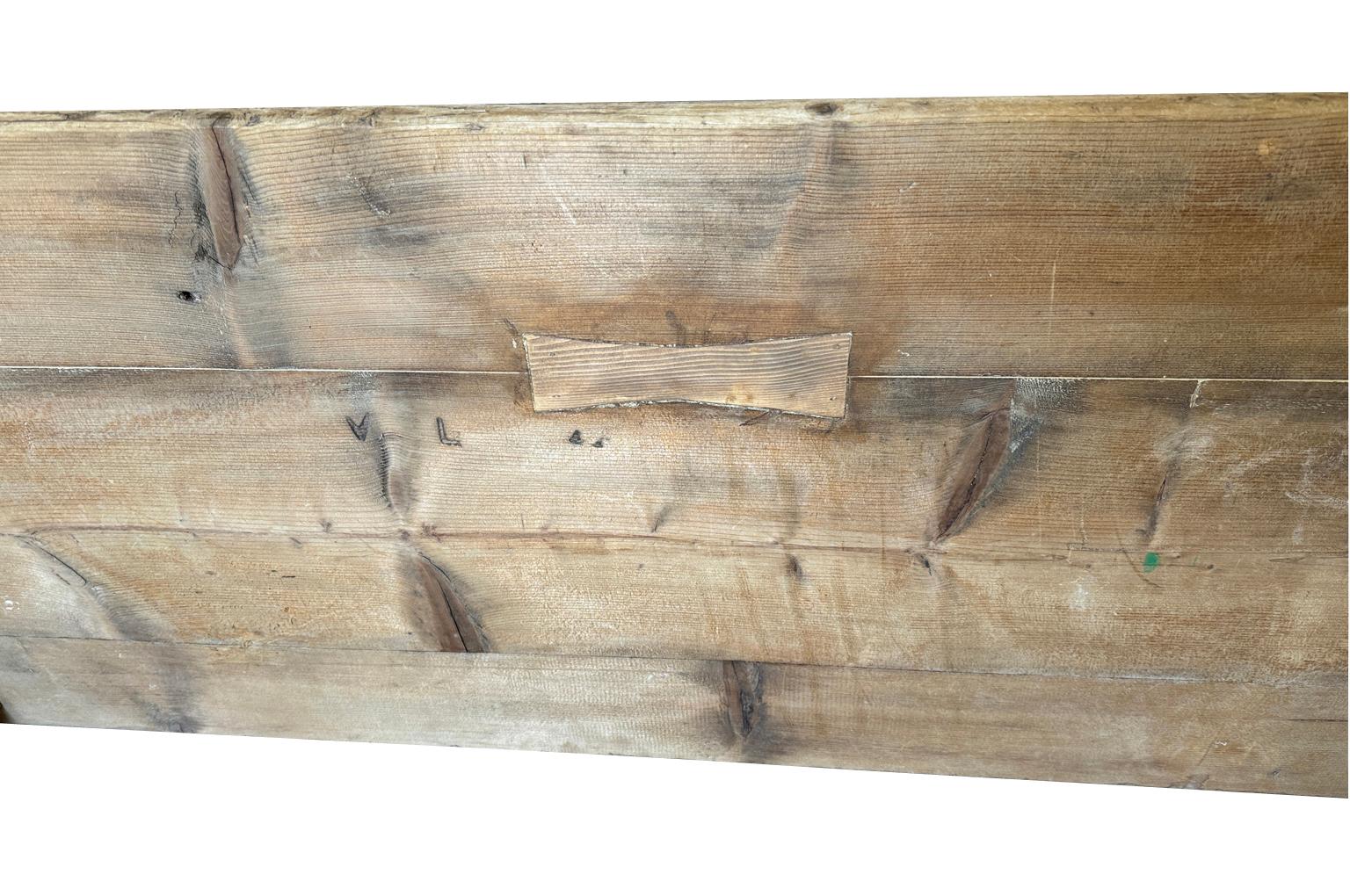 Französischer Tisch Basse des 19. Jahrhunderts – Couchtisch im Angebot 6