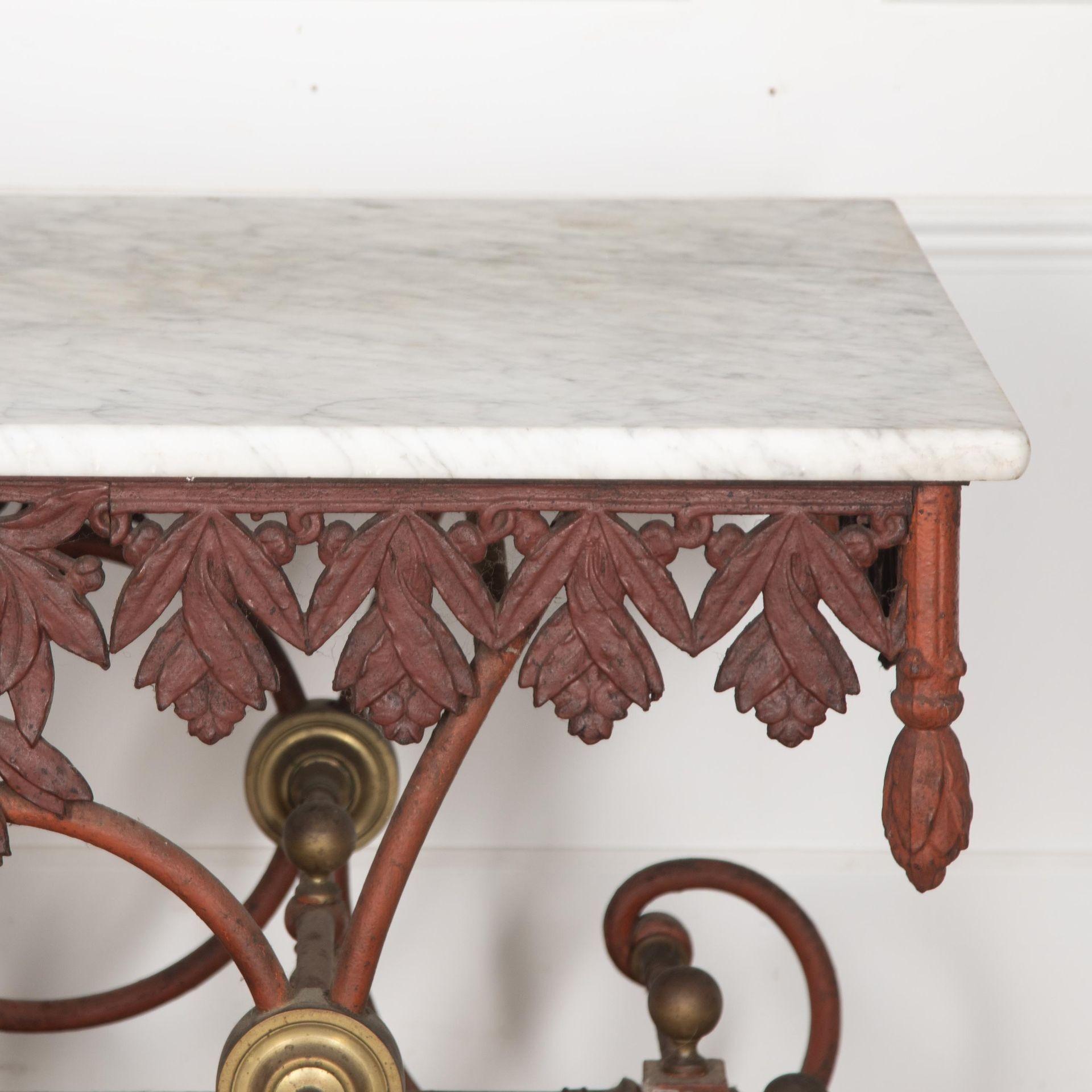 Mesa de Boucher francesa del siglo XIX en venta 7