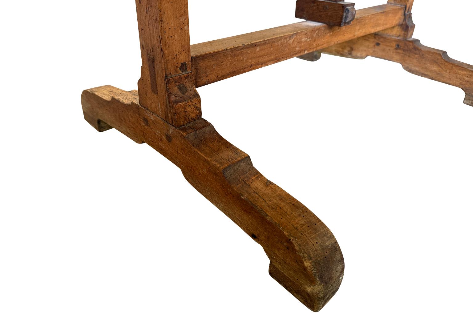 French 19th Century Table Vigneron - Wine Tasting Table im Angebot 1