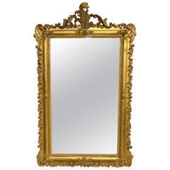 Specchio alto francese del XIX secolo, design intagliato a foglia d'oro, Circa 1840