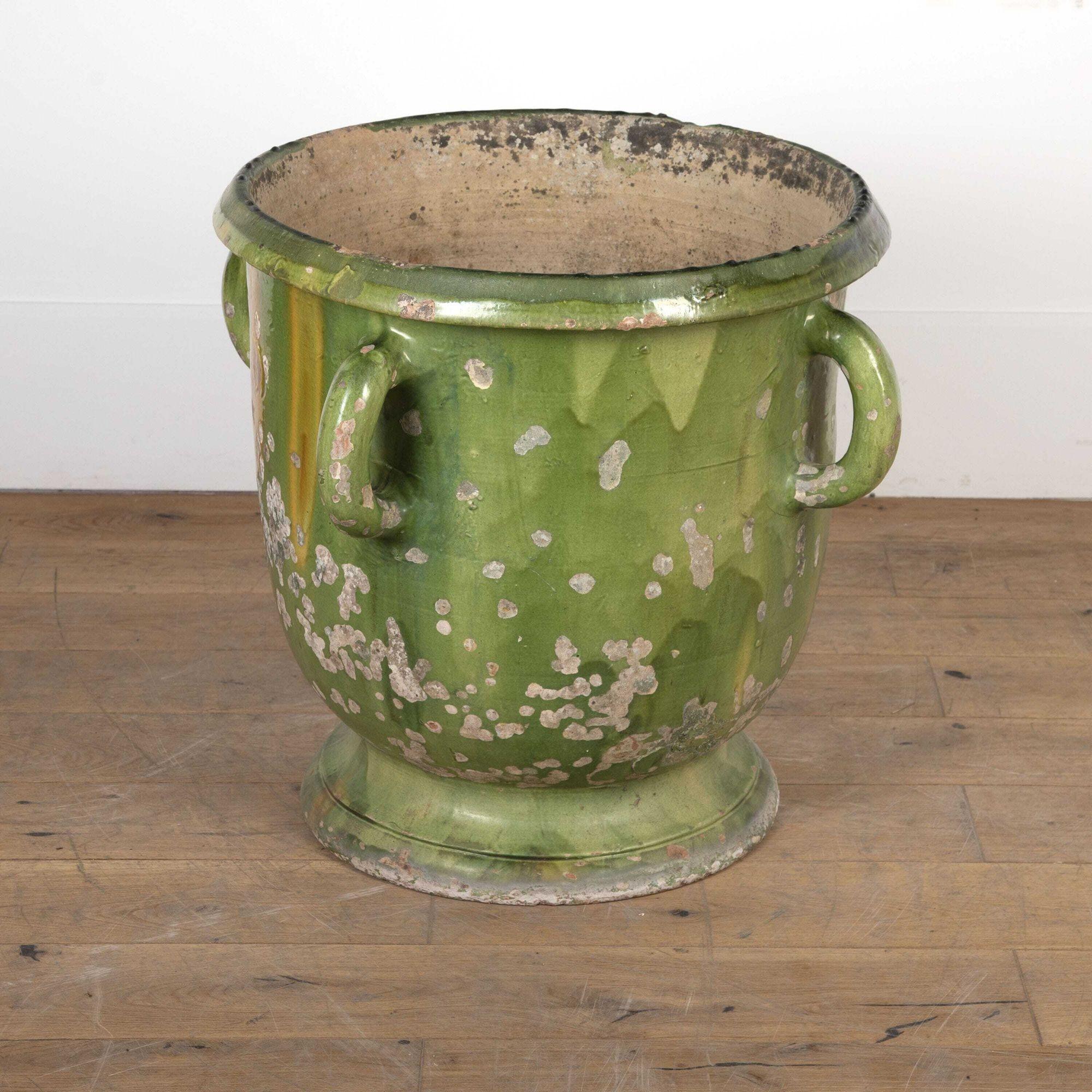 Grüne französische Terrakotta-Vase aus dem 19. Jahrhundert im Zustand „Gut“ im Angebot in Gloucestershire, GB