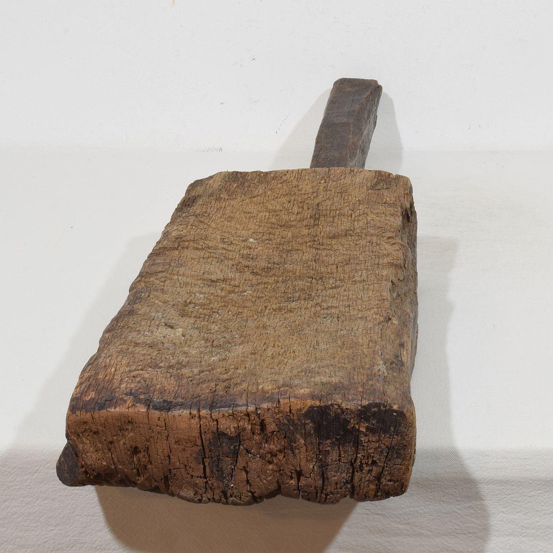 Französisches Schneidebrett aus dem 19. Jahrhundert, dickes Holz im Angebot 10