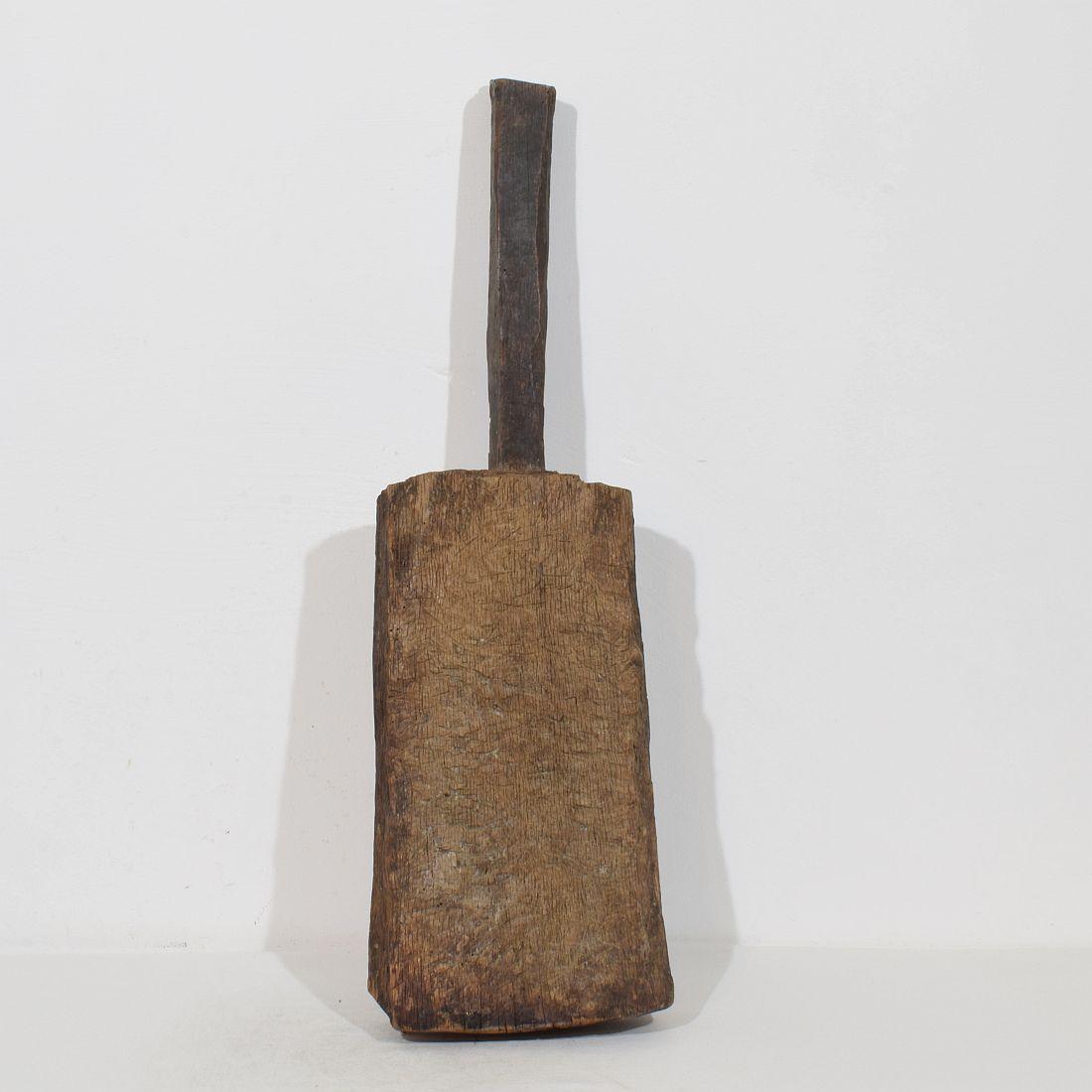 Französisches Schneidebrett aus dem 19. Jahrhundert, dickes Holz (Französische Provence) im Angebot