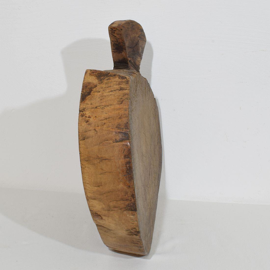 French 19th Century, Thick Wooden Chopping or Cutting Board (Französisch) im Angebot