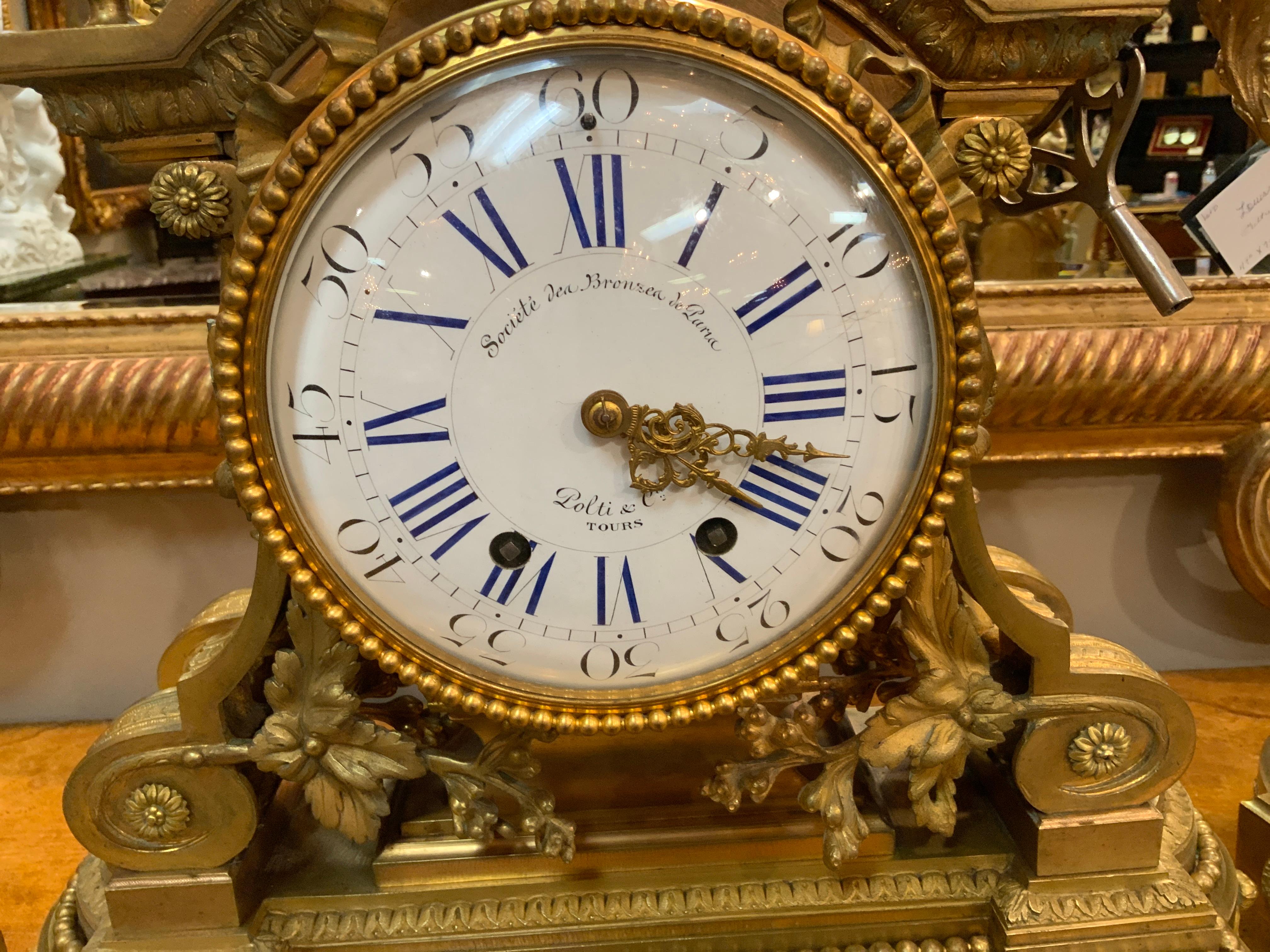 Set di orologi a tre pezzi in bronzo Dore Garniture francese del XIX secolo in vendita 9