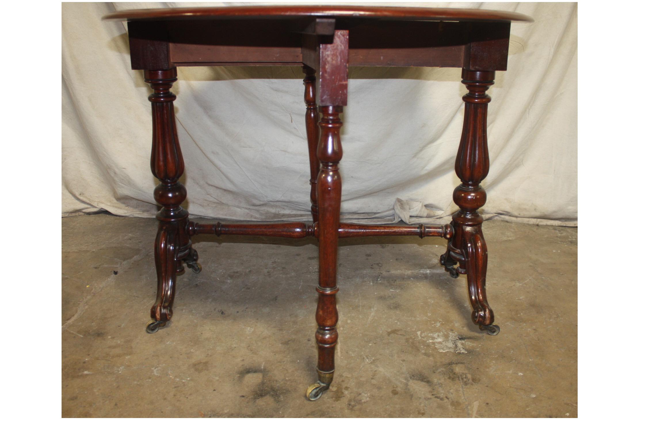 French 19th Century Tilt-Top Table For Sale 4