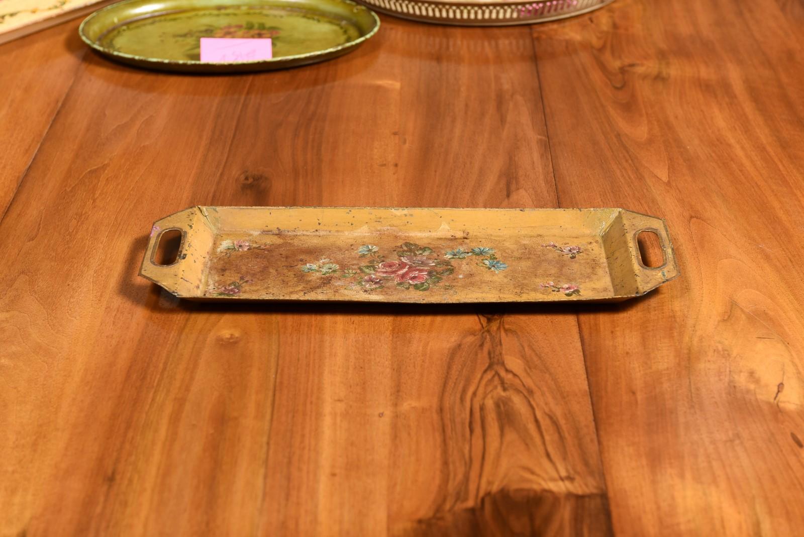 French 19th Century Tole Tray with Hand-Painted Floral Decor and Beveled Edges For Sale 7