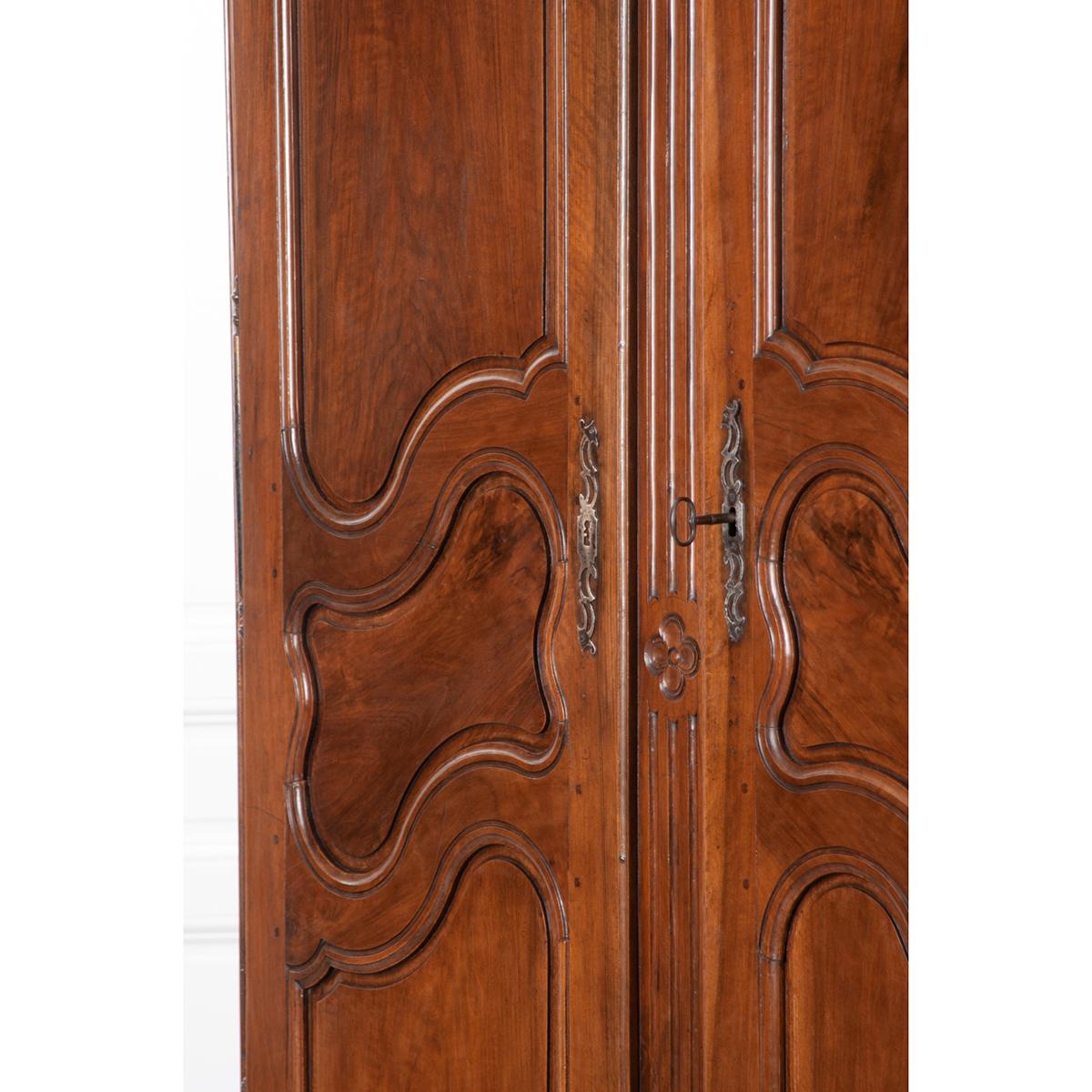 French 19th Century Transitional Armoire For Sale 2