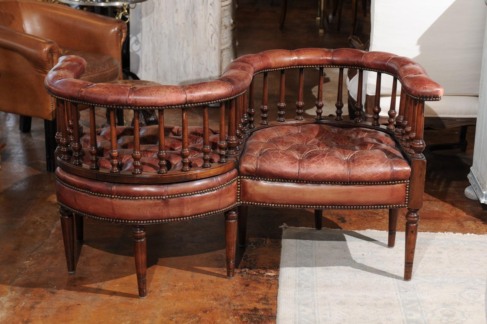 French 19th Century Tufted Leather Tête-à-Tête Conversation Bench with Nailhead 8