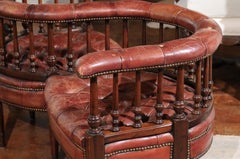 French 19th Century Tufted Leather Tête-à-Tête Conversation Bench with Nailhead