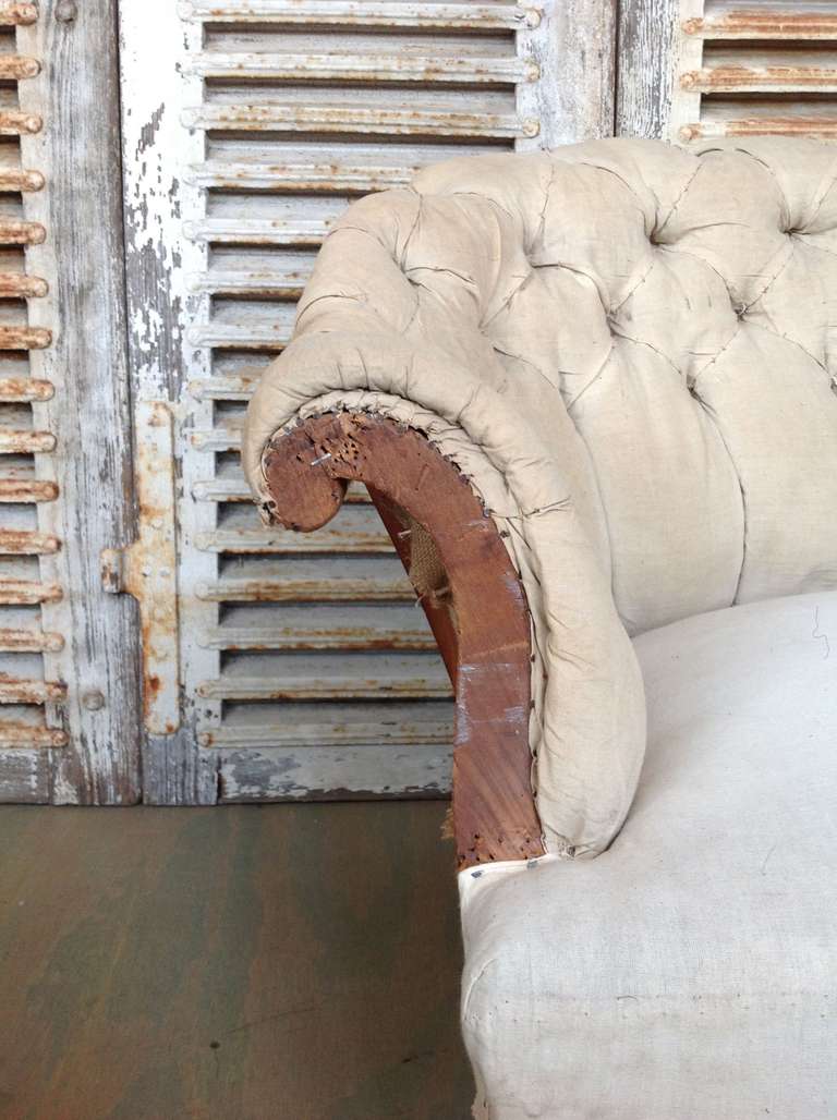 French 19th Century Tufted Sofa with Rolled Arms and Back 7