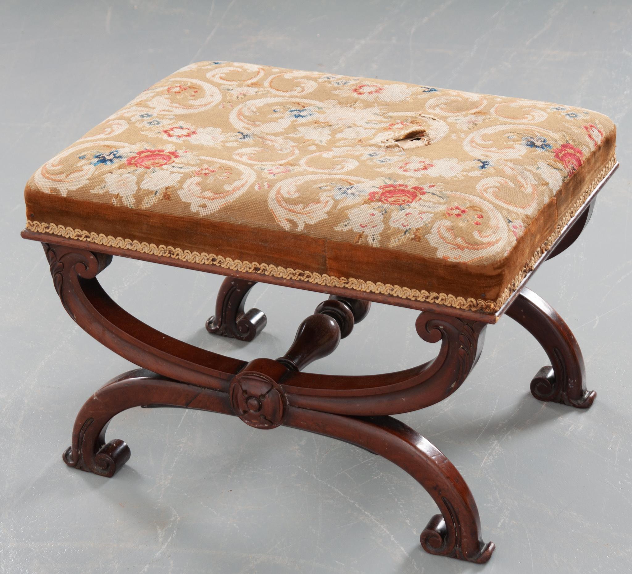 French 19th Century Upholstered and Walnut Stool 5