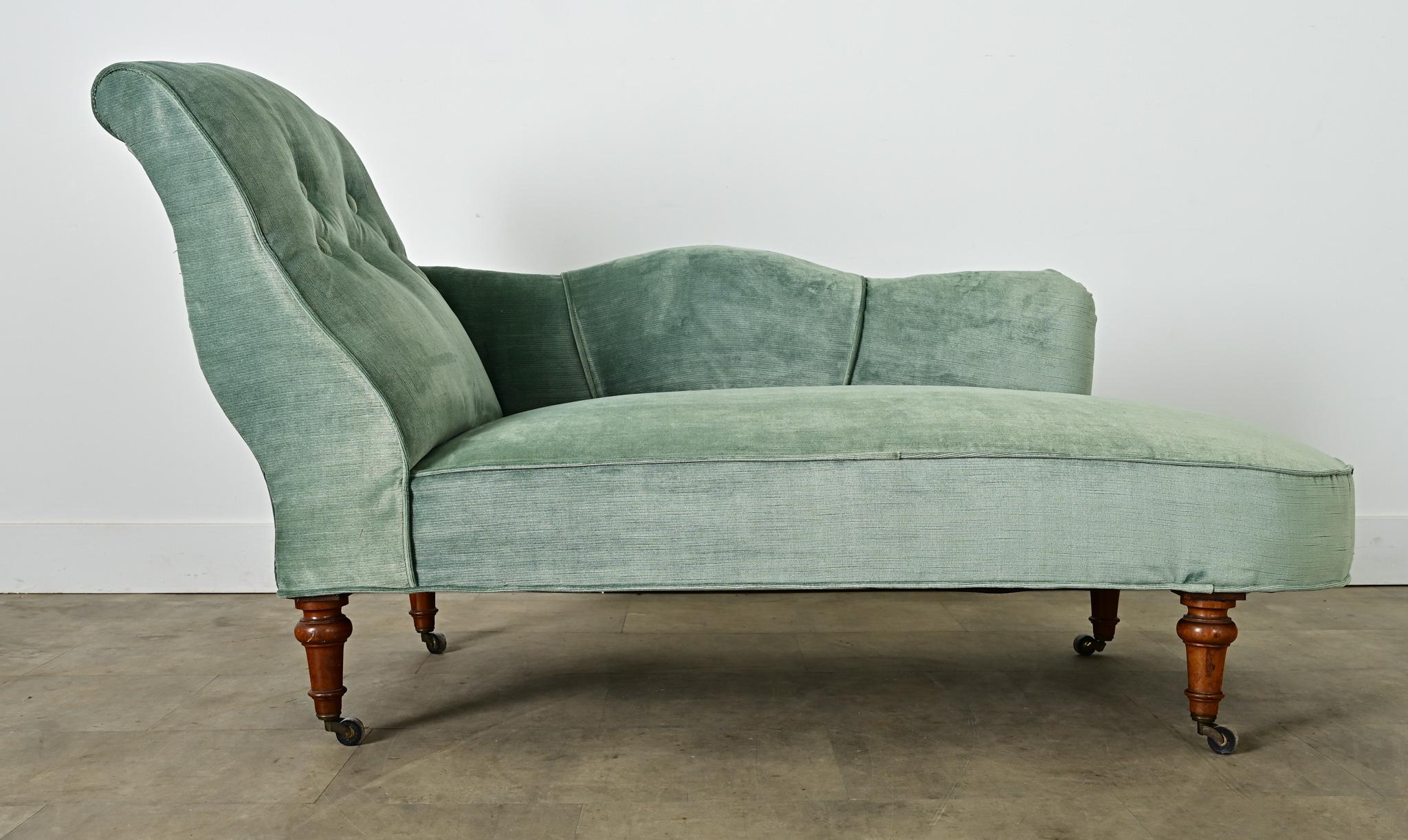 Tornito Chaise in velluto francese del XIX secolo in stile vittoriano in vendita