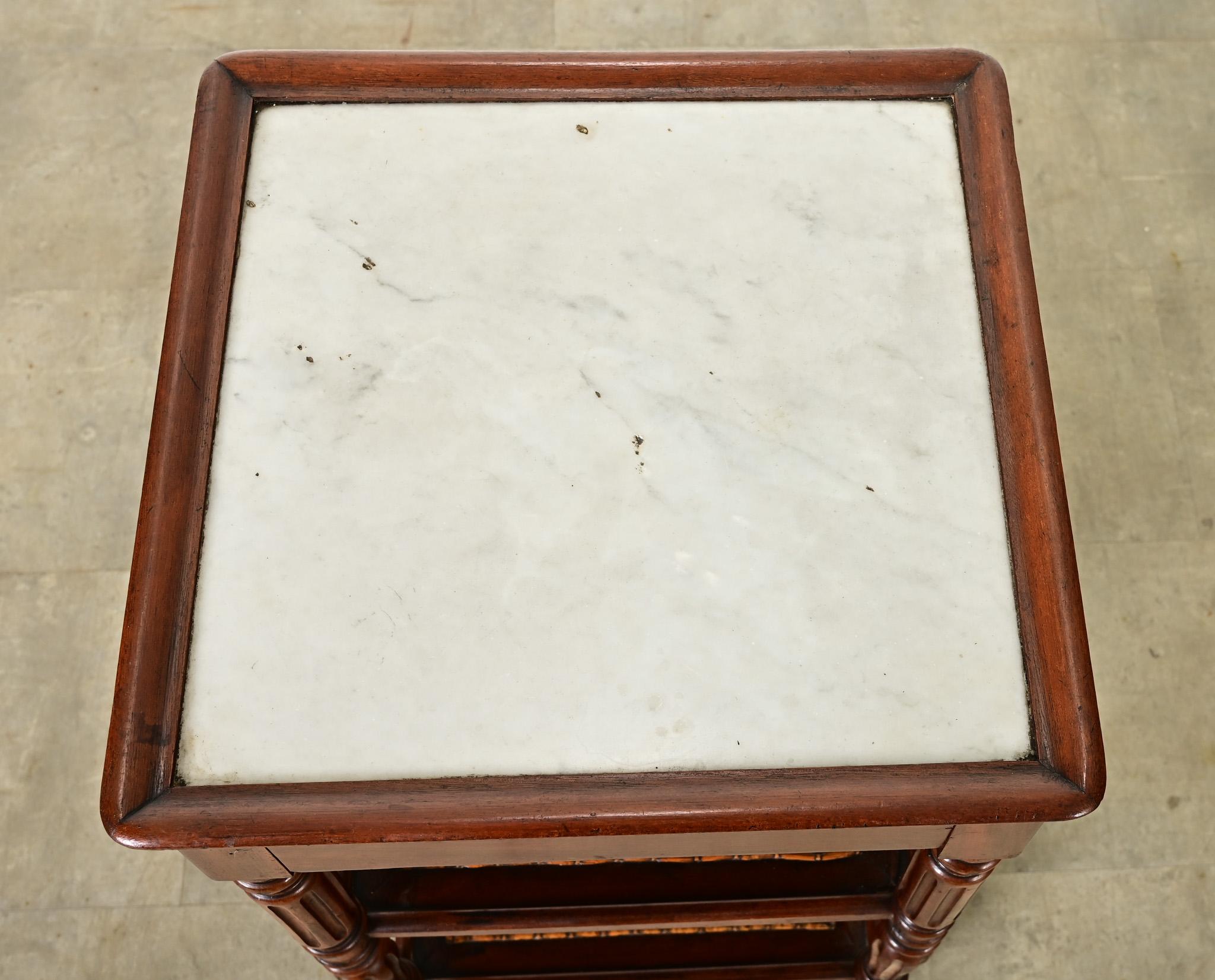 French 19th Century Walnut and Marble Etagere In Good Condition In Baton Rouge, LA