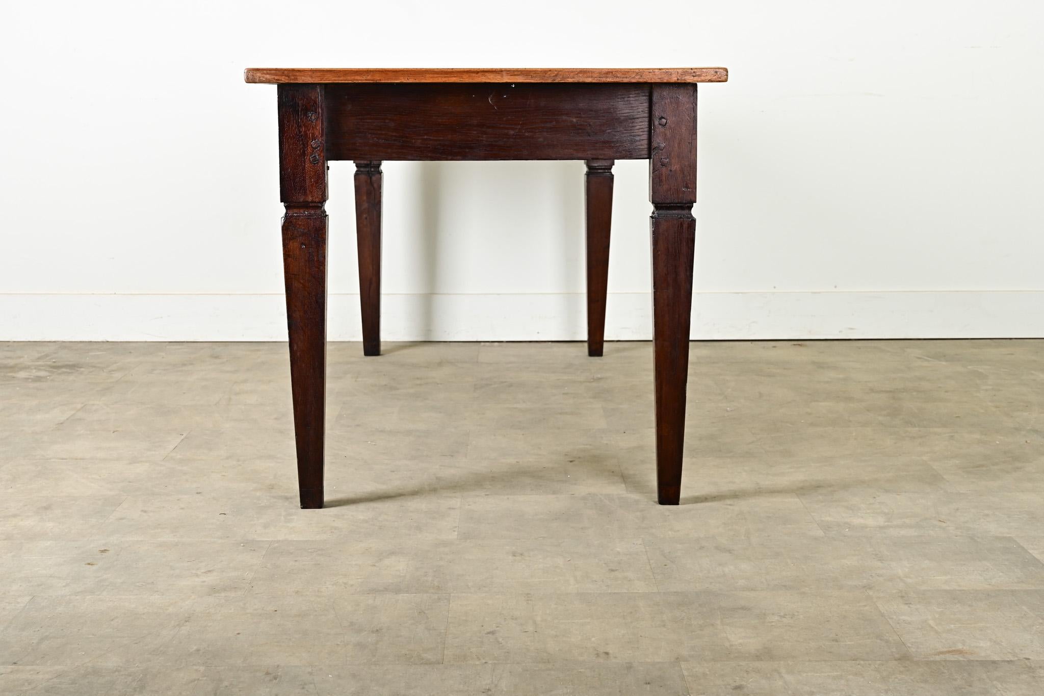 French 19th Century Walnut and Oak Dining Table 8