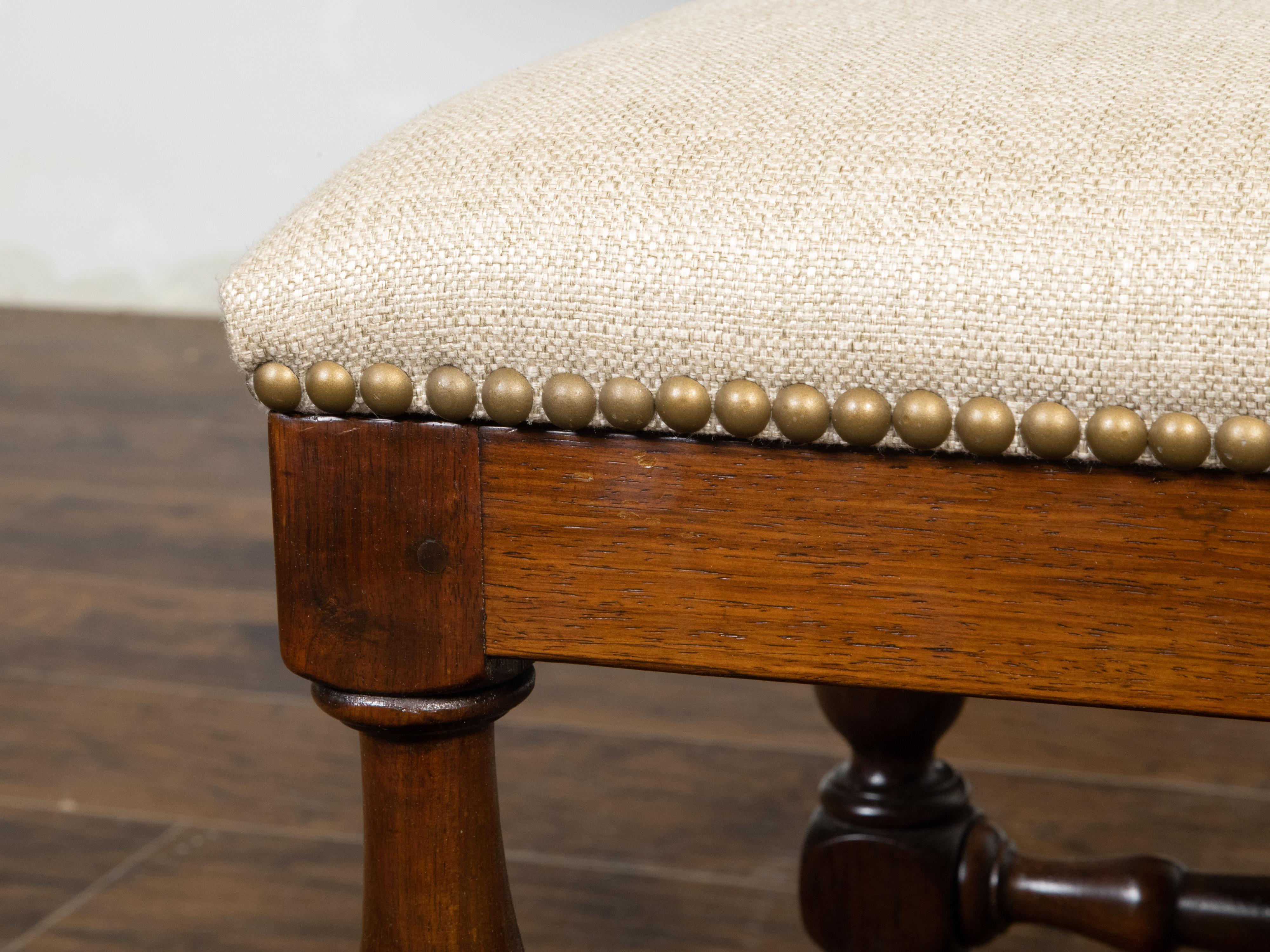 French 19th Century Walnut Bench with Turned Legs and Linen Upholstery 7