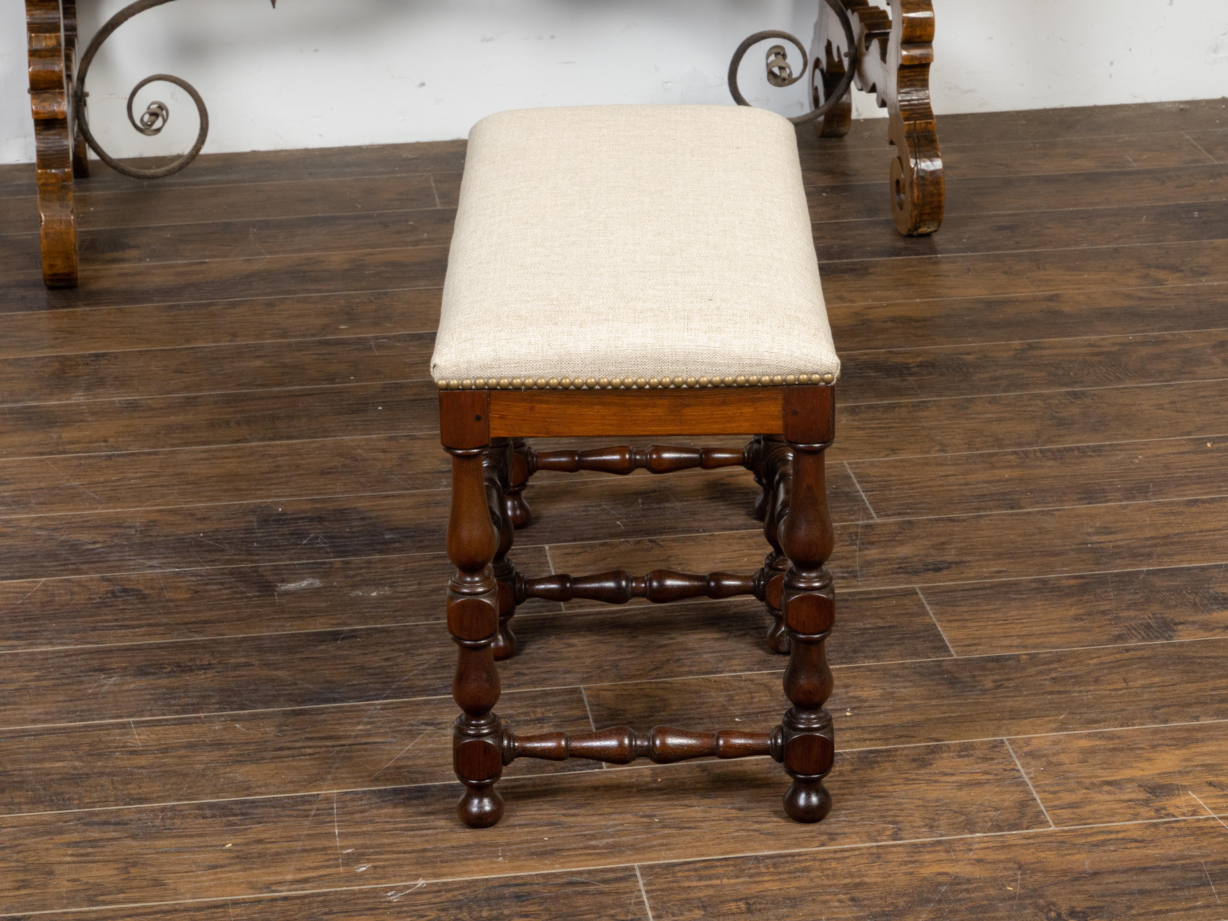 French 19th Century Walnut Bench with Turned Legs and Linen Upholstery 2