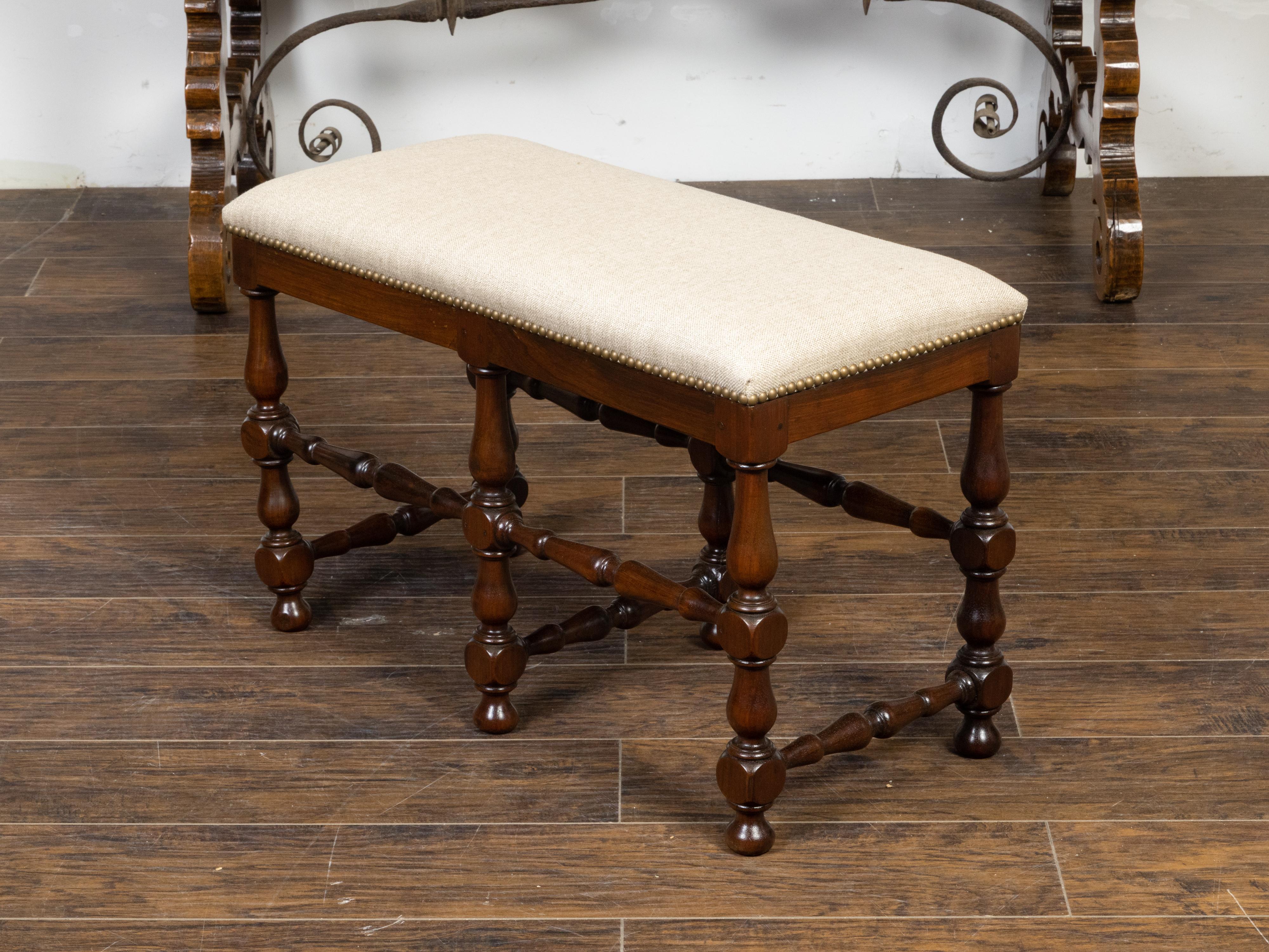 French 19th Century Walnut Bench with Turned Legs and Linen Upholstery 3