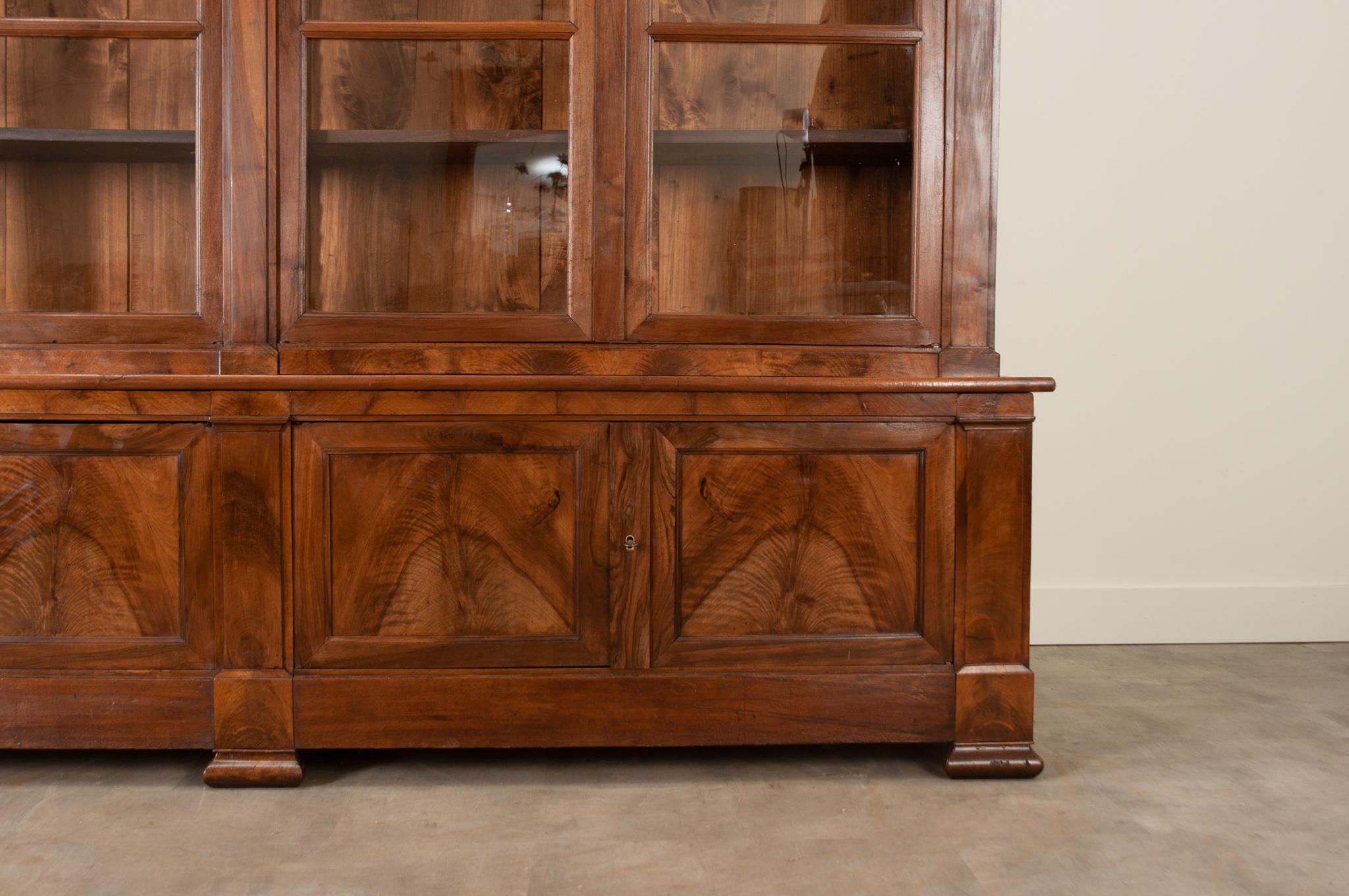Louis Philippe French 19th Century Walnut Bibliotheque For Sale