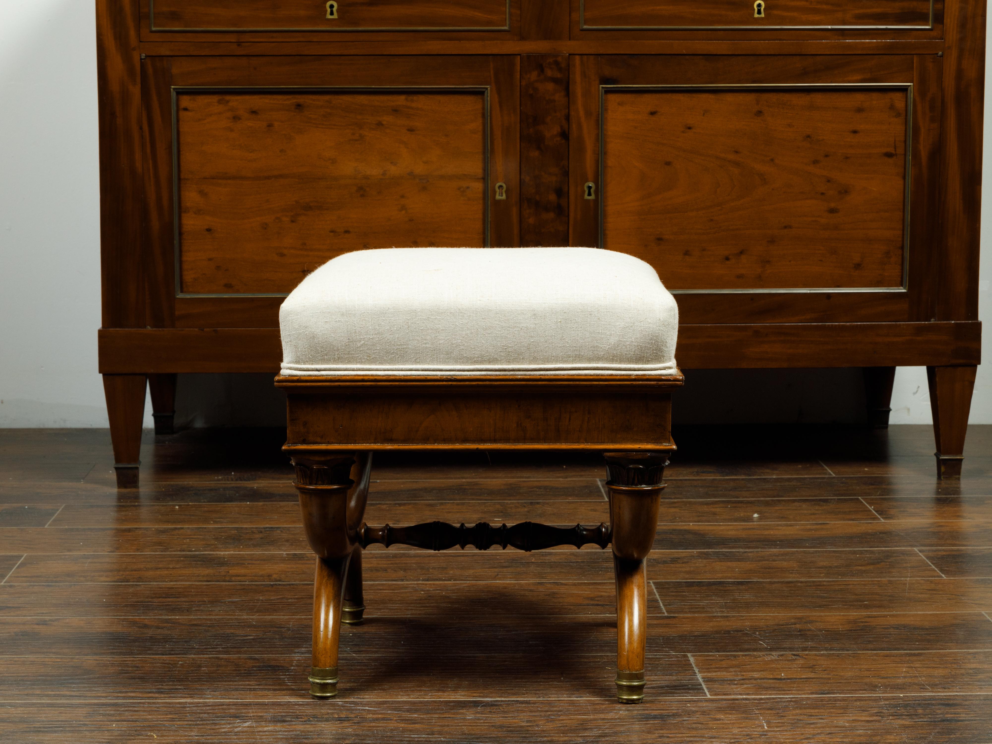 French 19th Century Walnut Curule Stool with Corinthian Capitals and Upholstery For Sale 1