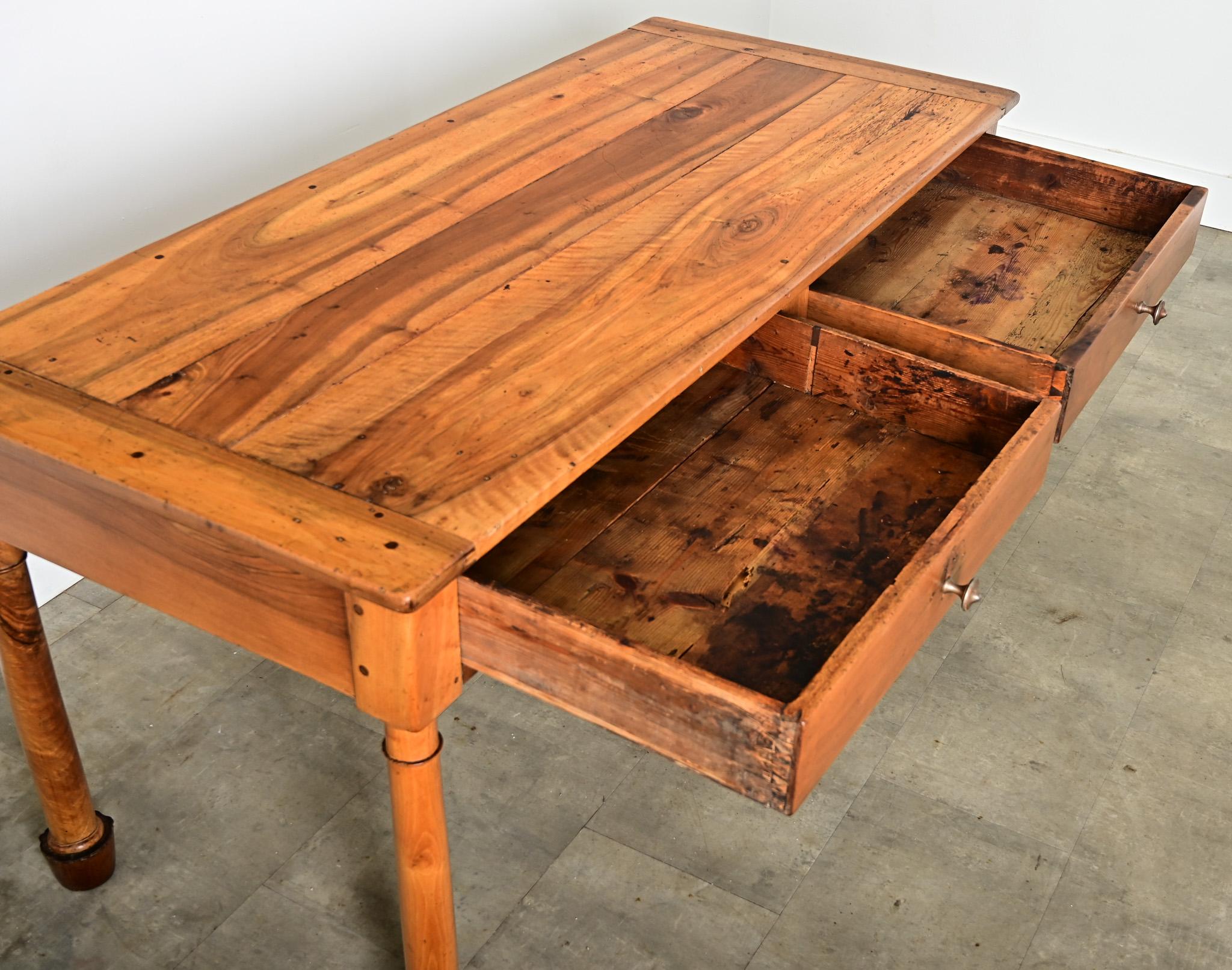 Other French 19th Century Walnut Desk