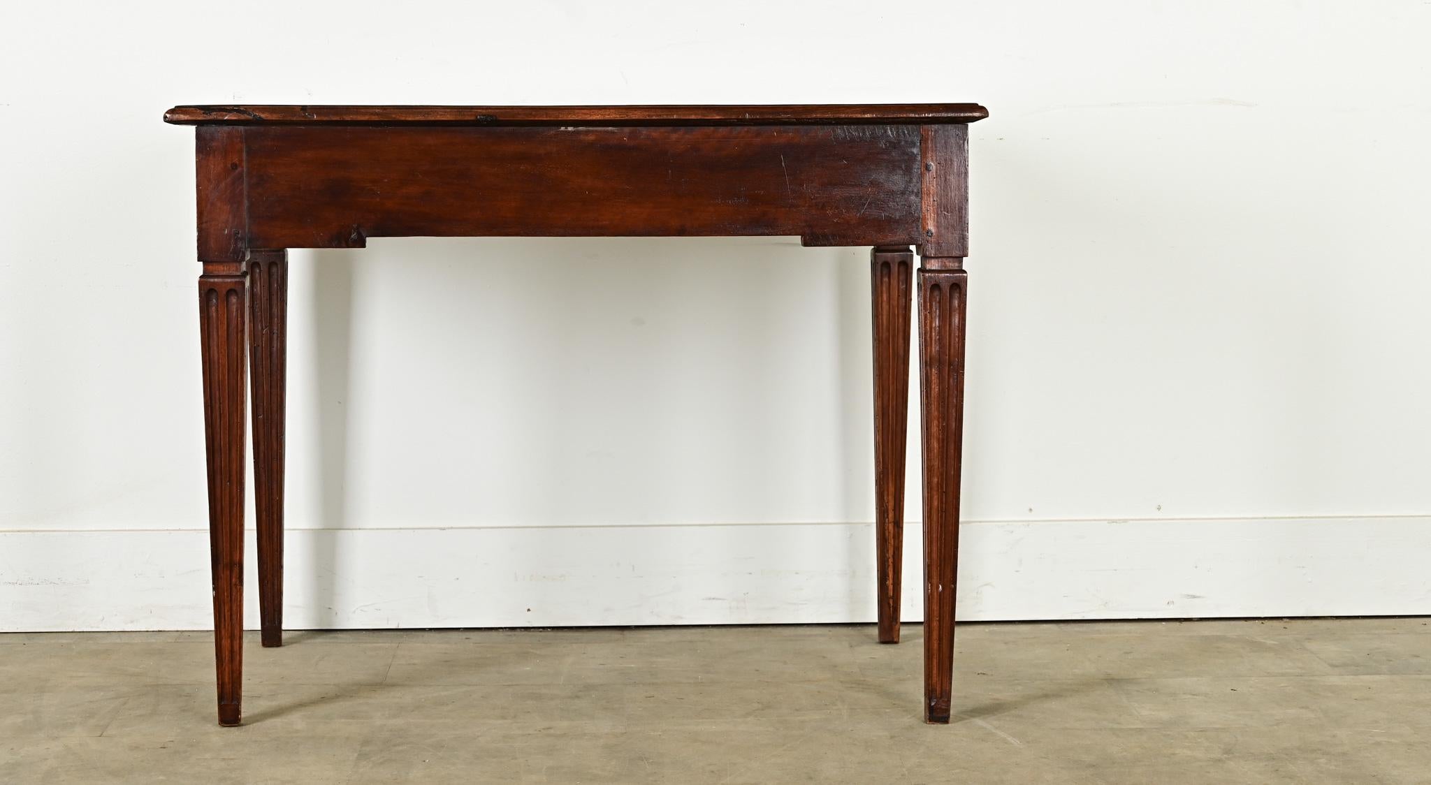 French 19th Century Walnut Desk-Side Table For Sale 4