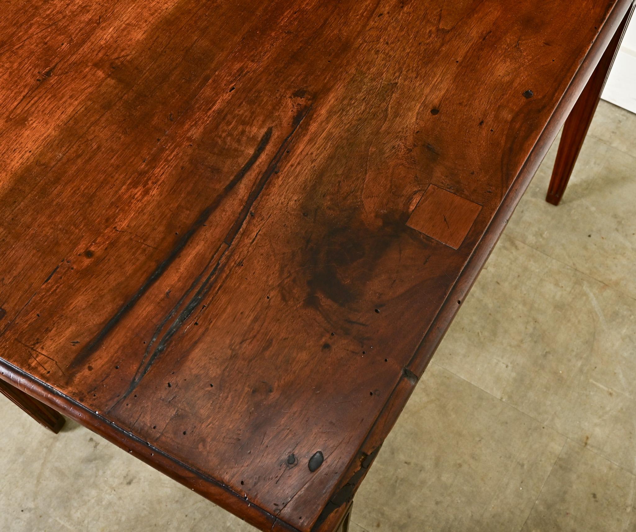 French 19th Century Walnut Desk-Side Table For Sale 7