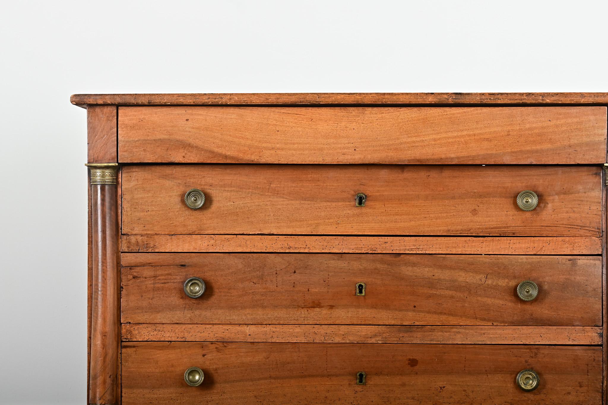 French 19th Century Walnut Empire Commode In Good Condition For Sale In Baton Rouge, LA