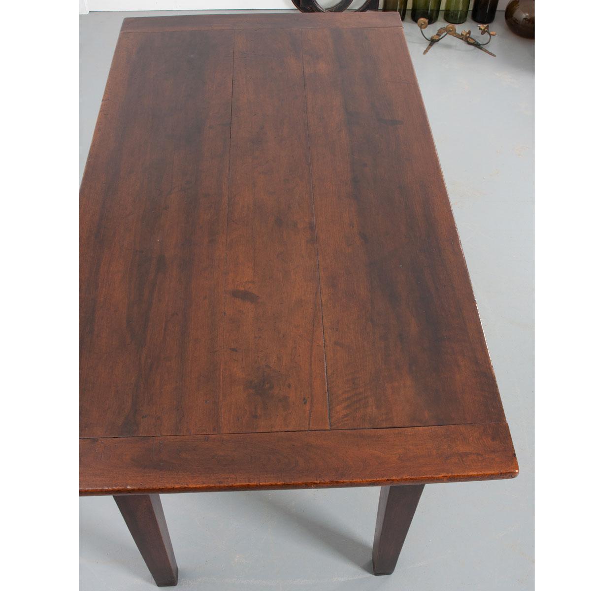 This charming walnut table comes from Sa?ne-et-Loire, France, circa 1870. Their patinated surface is more forgiving to scrapes and spills: happy accidents that will only improve the table’s overall patina as time passes. This table has a beautiful