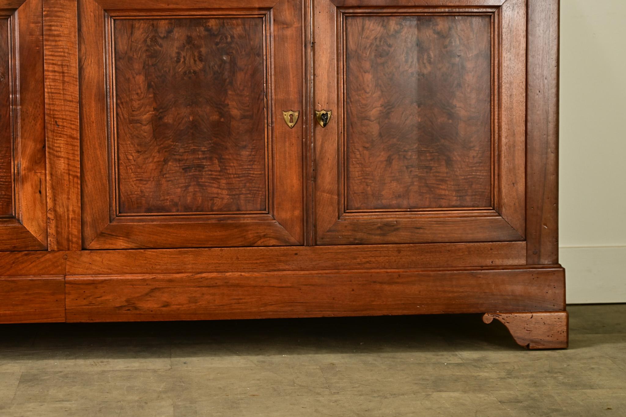 Enfilade Louis Philippe du 19ème siècle Bon état à Baton Rouge, LA