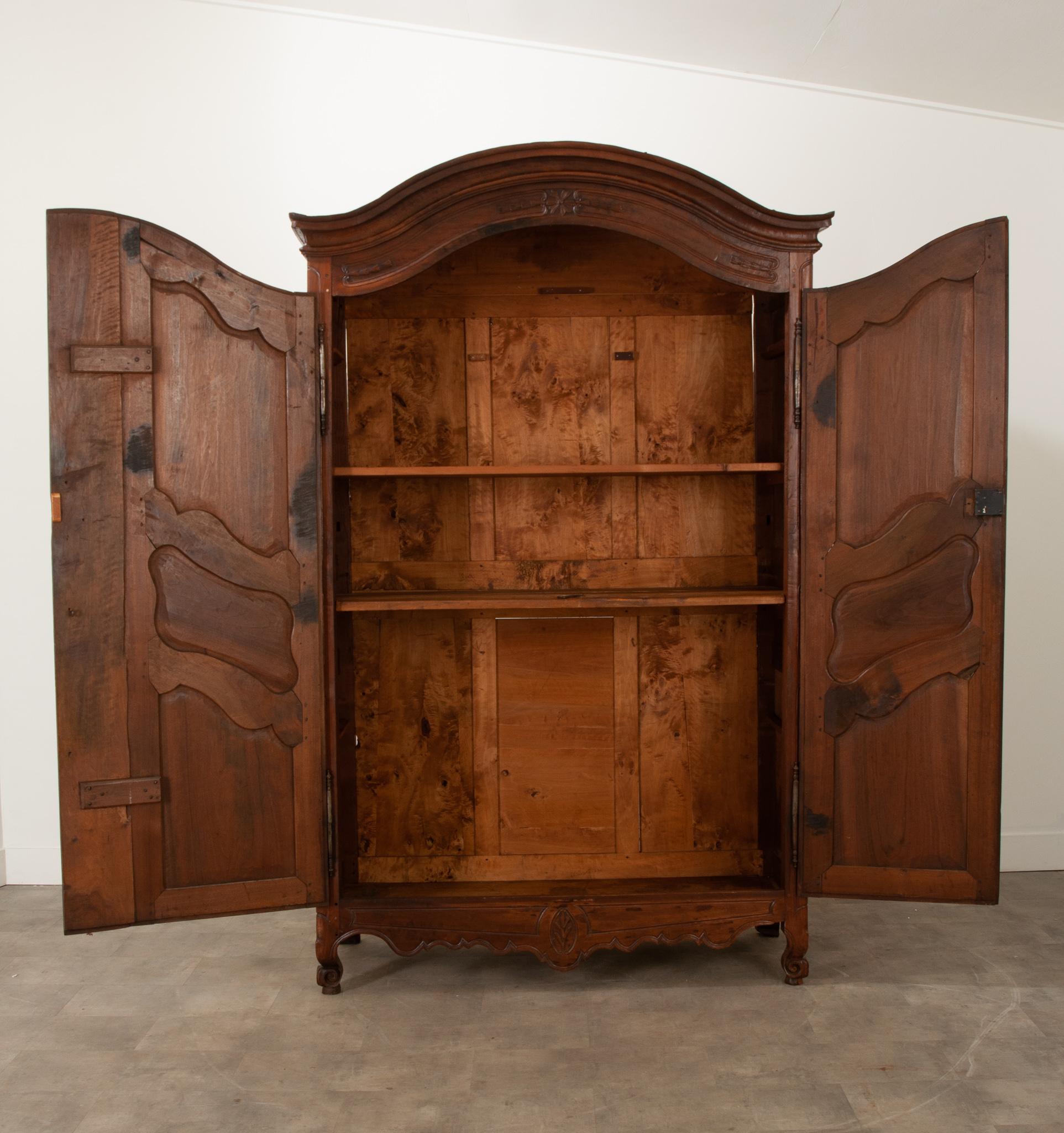 French 19th Century Walnut Louis XV Style Armoire For Sale 6