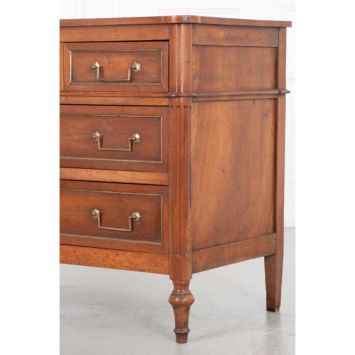 French 19th Century Walnut Louis XVI Style Commode 5