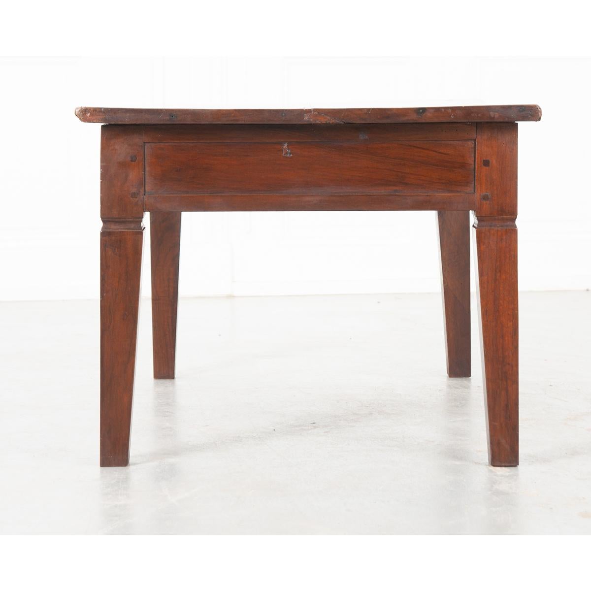 French 19th Century Walnut Low Table For Sale 1