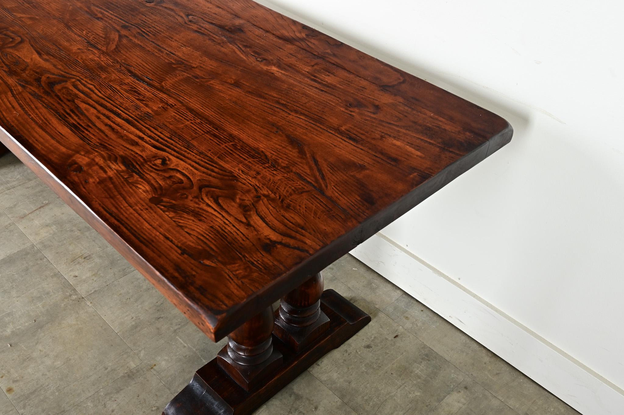 Mesa caballete francesa del siglo XIX de nogal y roble Tallado en venta