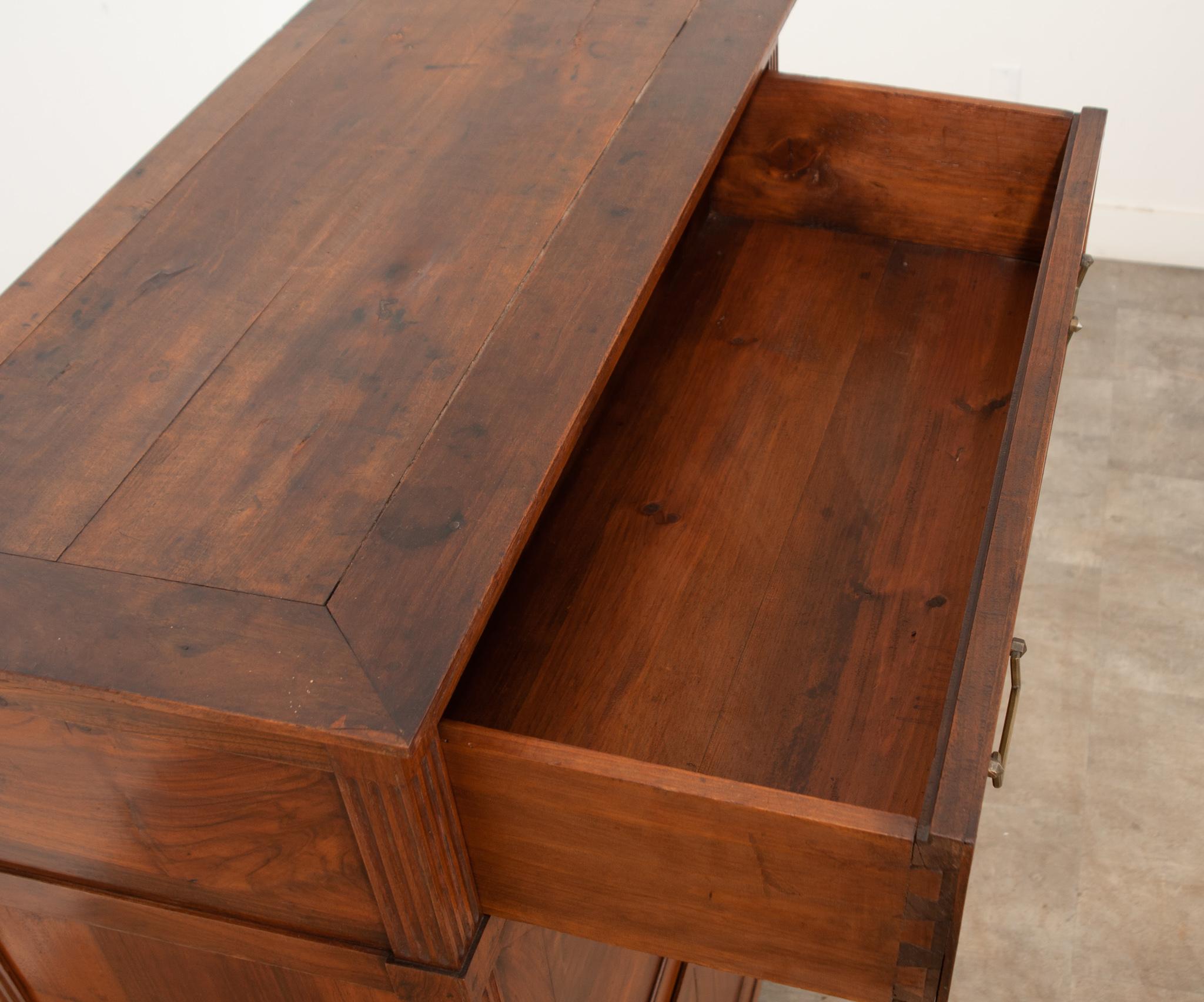 French 19th Century Walnut Secretaire a Abattant 8