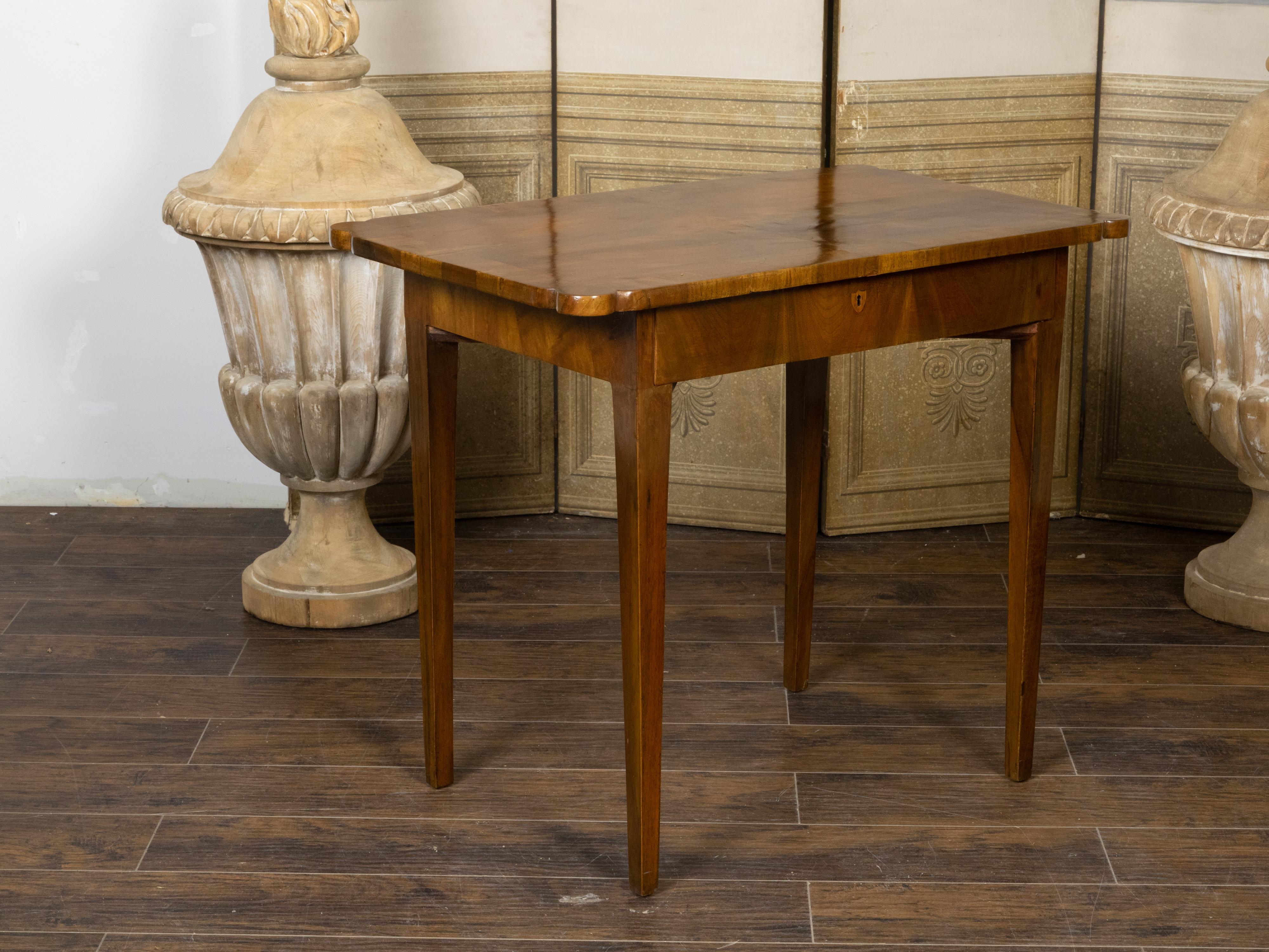 French 19th Century Walnut Side Table with Quarter Veneer and Single Drawer For Sale 4