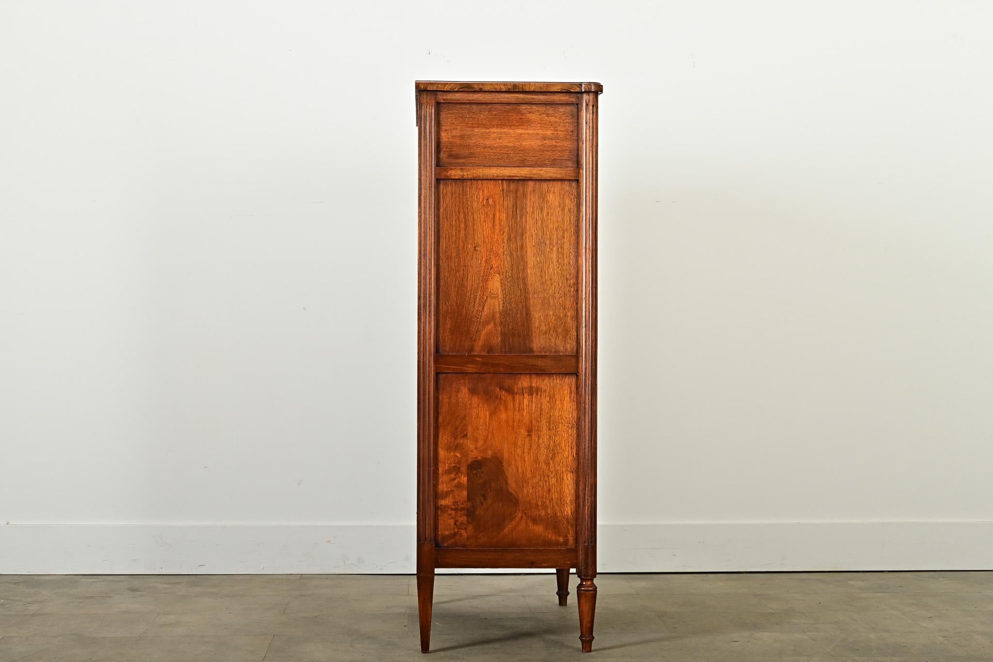 French 19th Century Walnut Tall Chest of Drawers For Sale 2