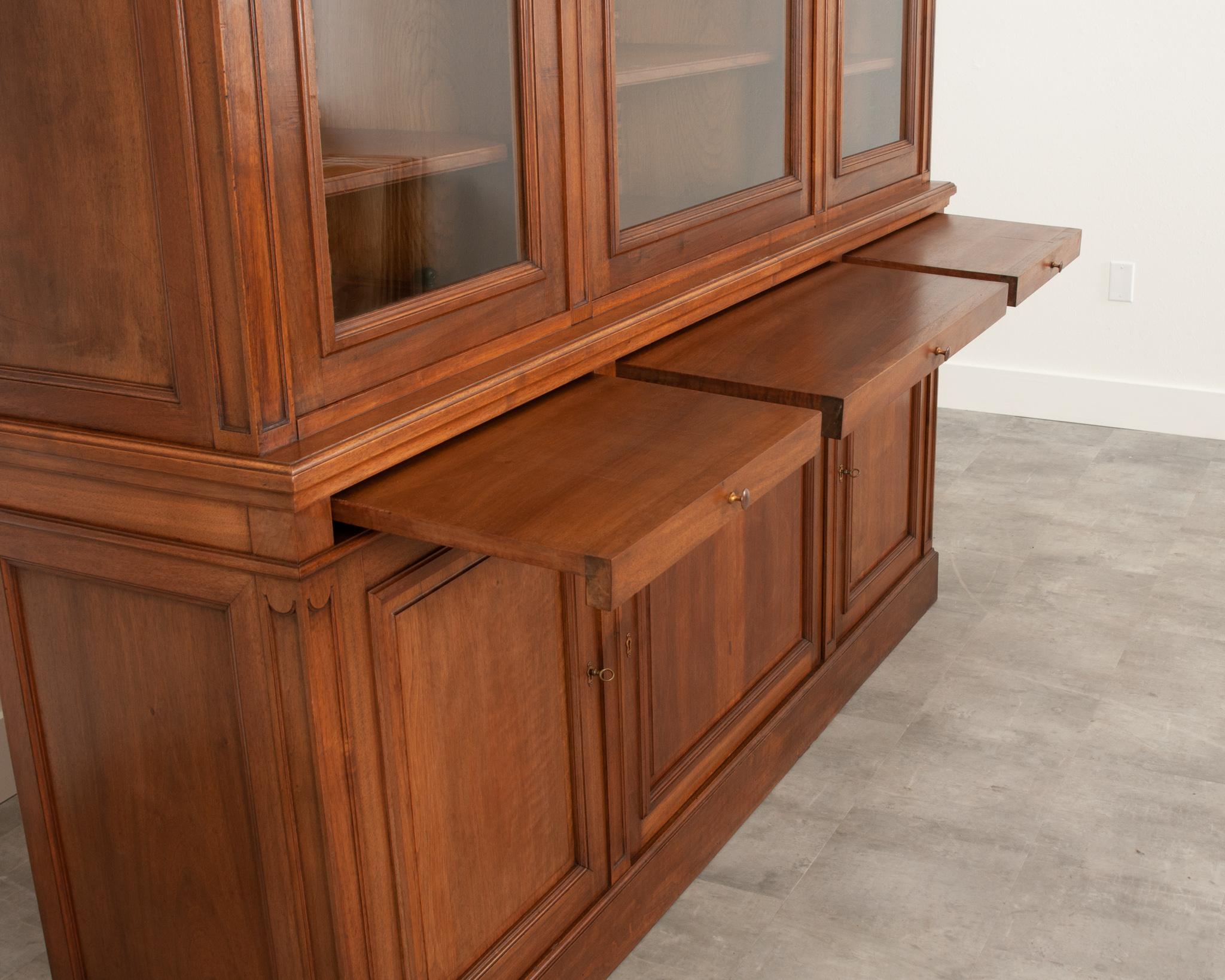 French 19th Century Walnut Three Door Bibliotheque 4