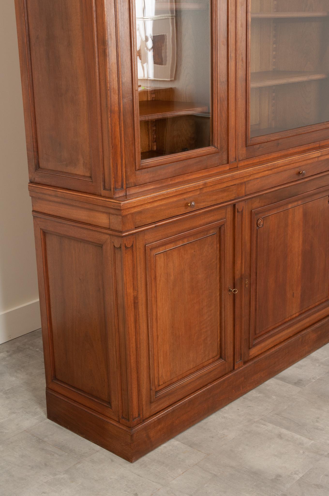 French 19th Century Walnut Three Door Bibliotheque 5