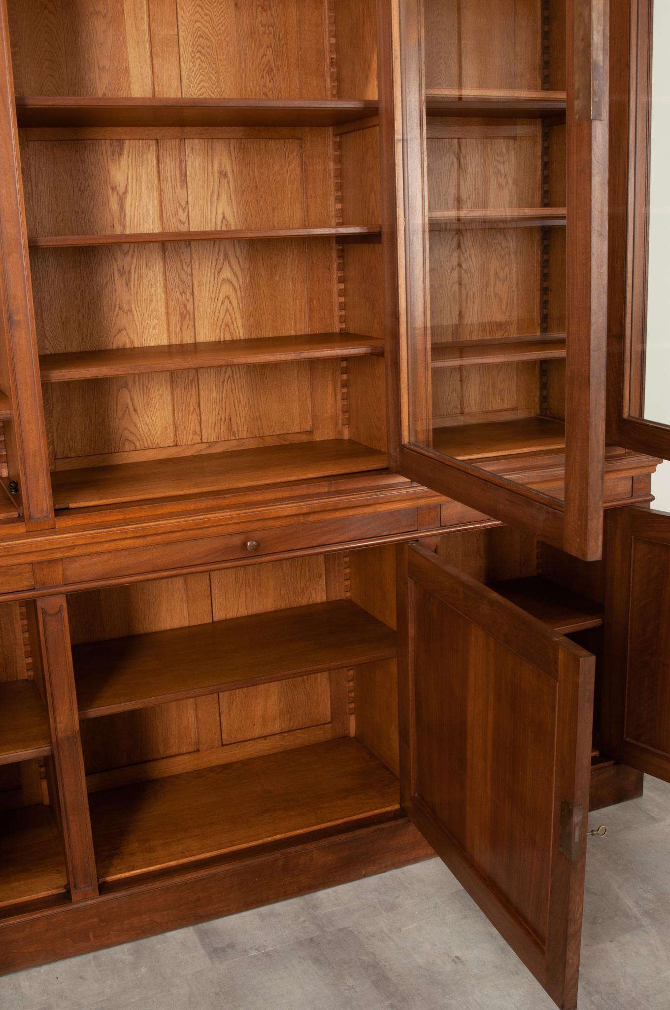 French 19th Century Walnut Three Door Bibliotheque 7