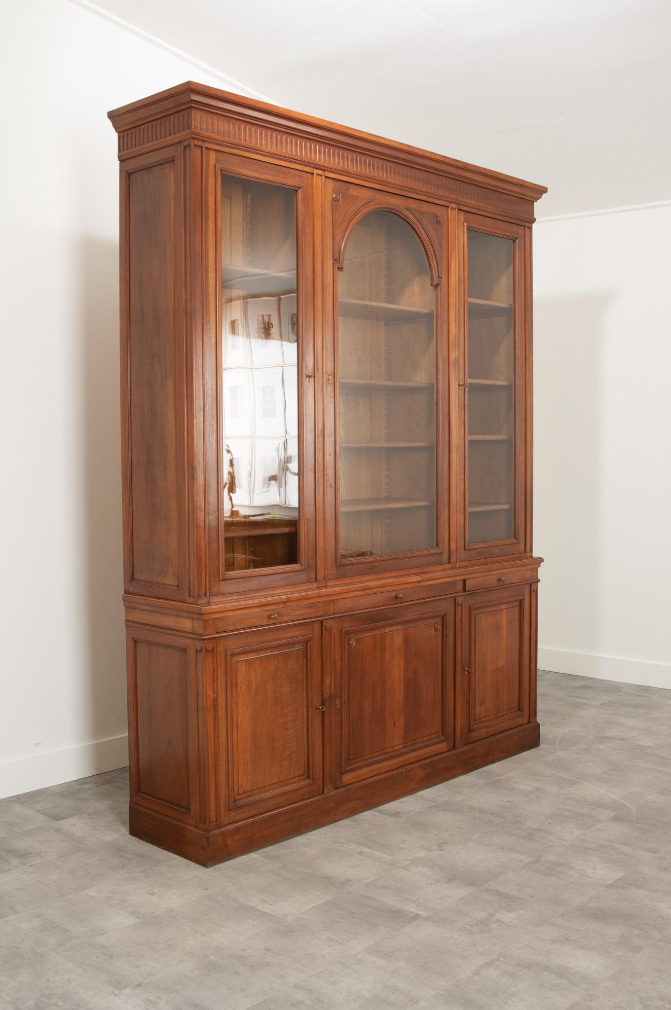 French 19th Century Walnut Three Door Bibliotheque 3