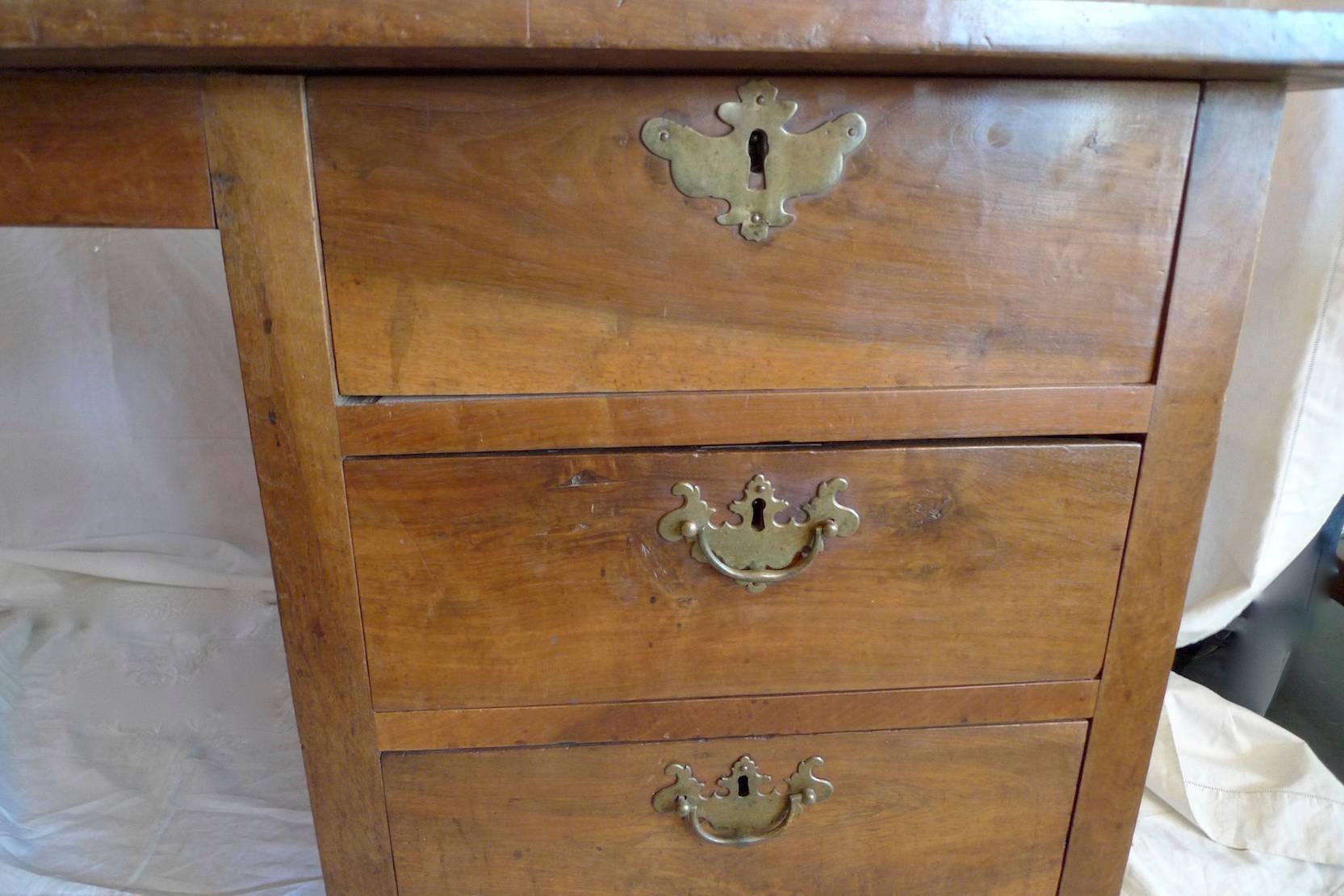 French 19th Century Walnut Writing Desk with Three Drawers and Original Hardware 2