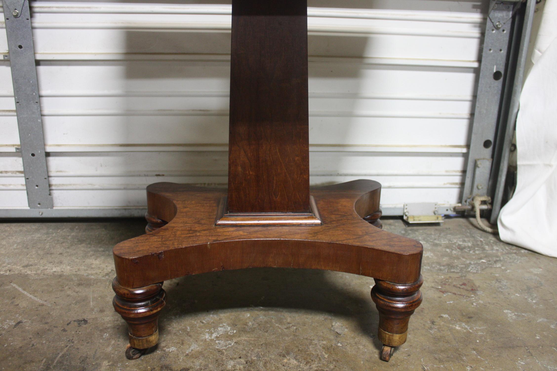 French 19th Century Watercolorist Table For Sale 7