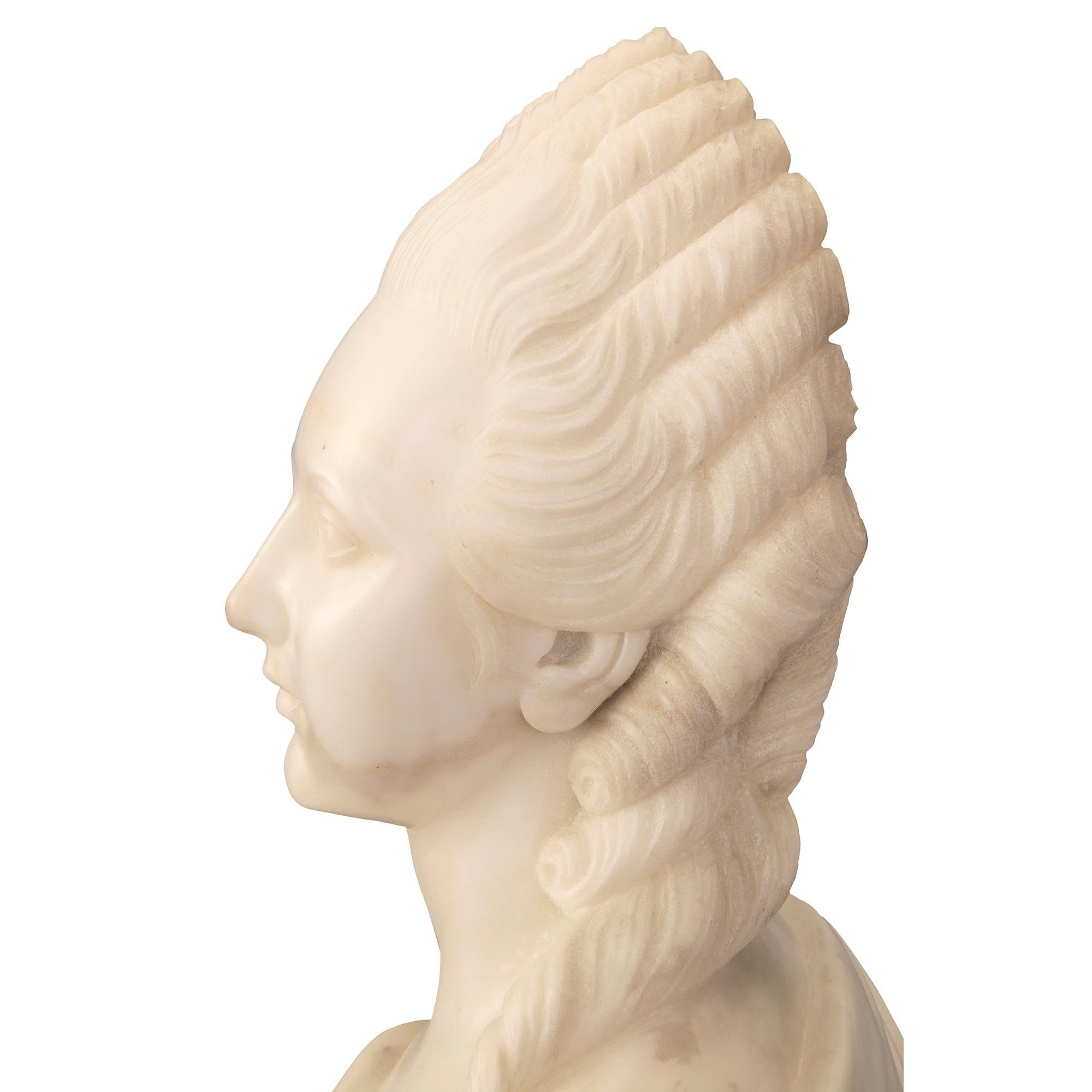 French 19th Century White Carrara Marble Bust of Marie Antoinette For Sale 3