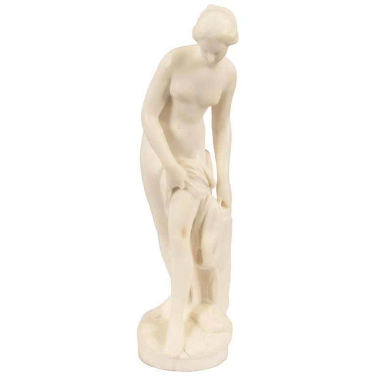 French 19th Century White Carrara Marble Statue of 'La Baigneuse' For Sale