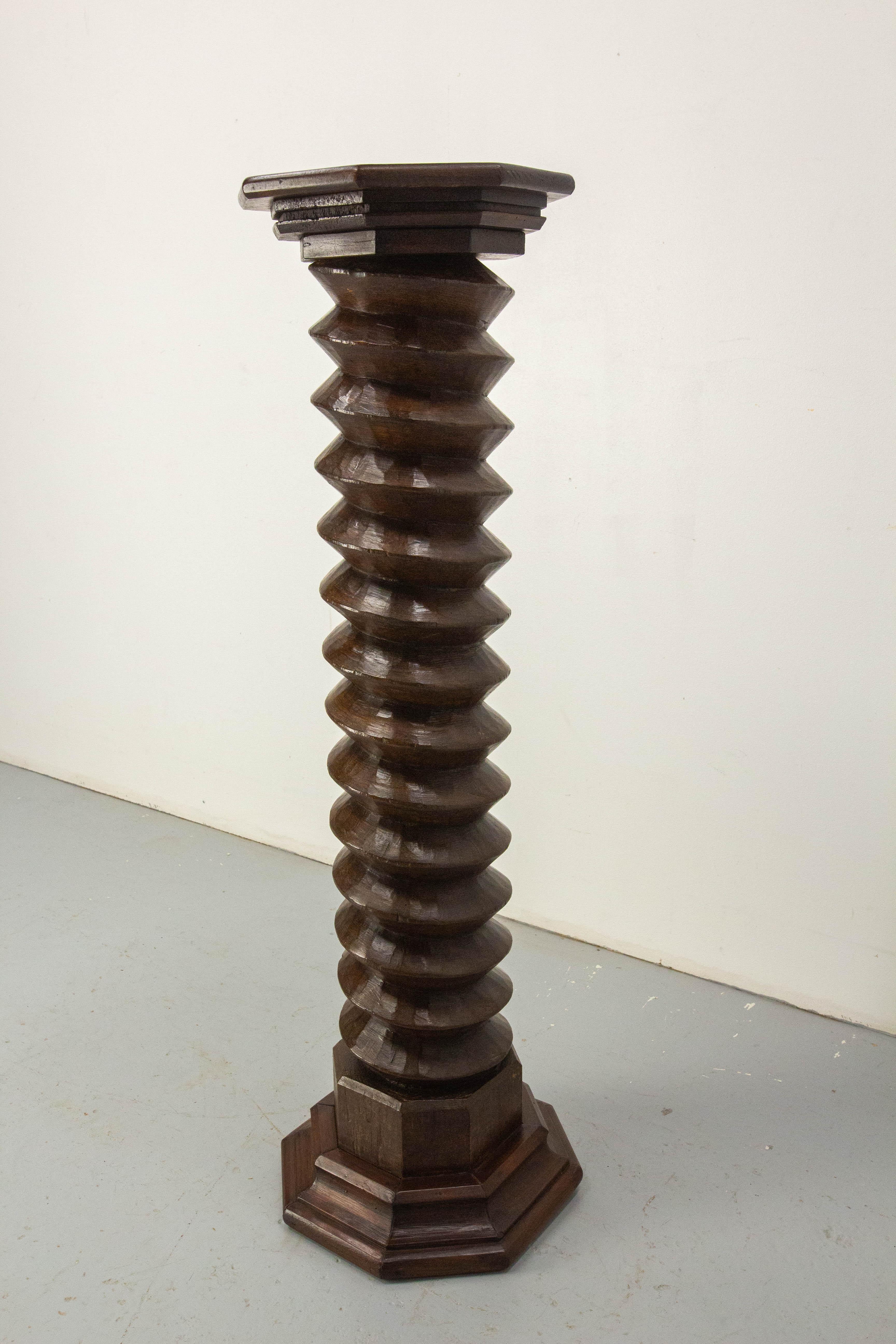 French Provincial French 19th Century Wine Press Screw Pedestal Octogonal Support Plant Holder For Sale