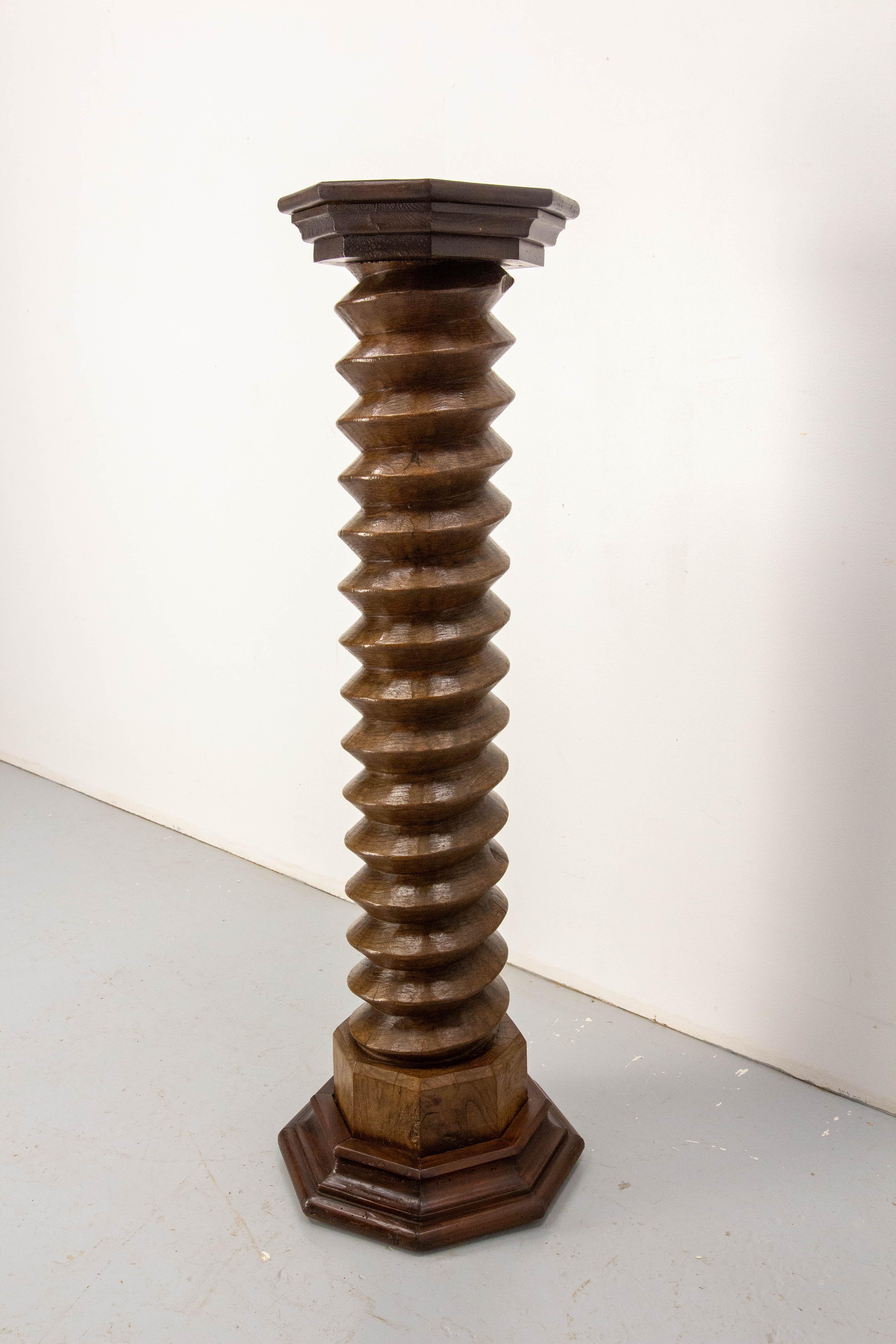 French Provincial French 19th Century Wine Press Screw Pedestal Octogonal Support Plant Holder For Sale