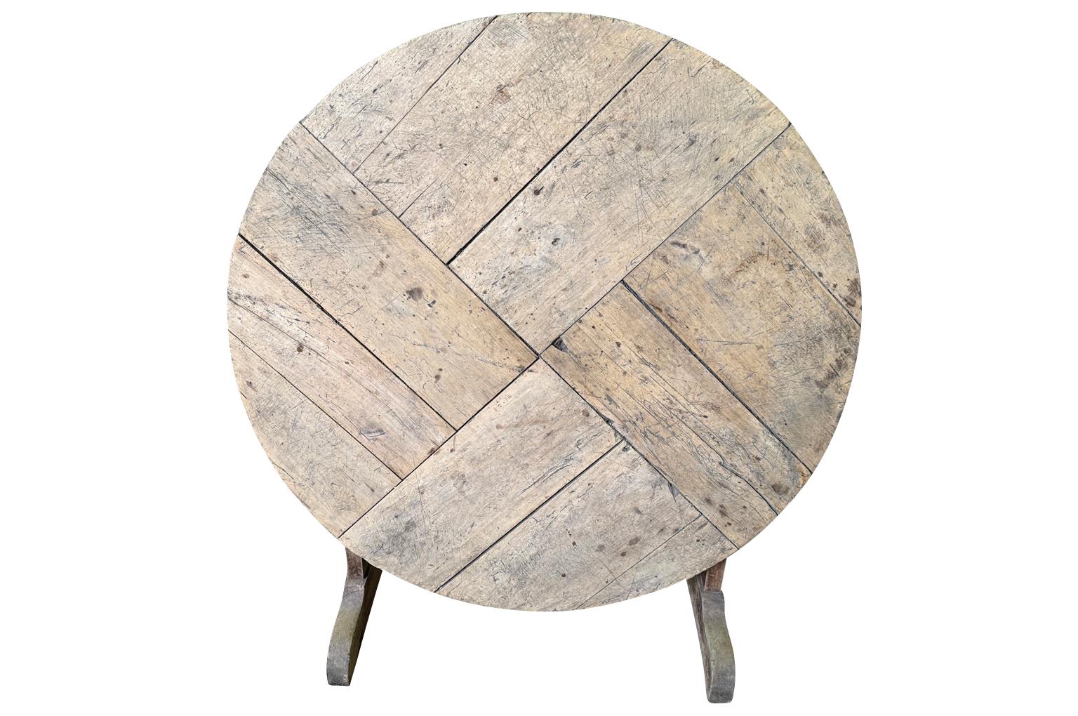 French 19th Century Wine Tasting Table en vente 1