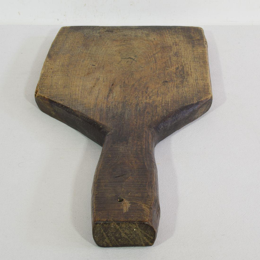 French 19th Century, Wooden Chopping or Cutting Board In Good Condition For Sale In Buisson, FR